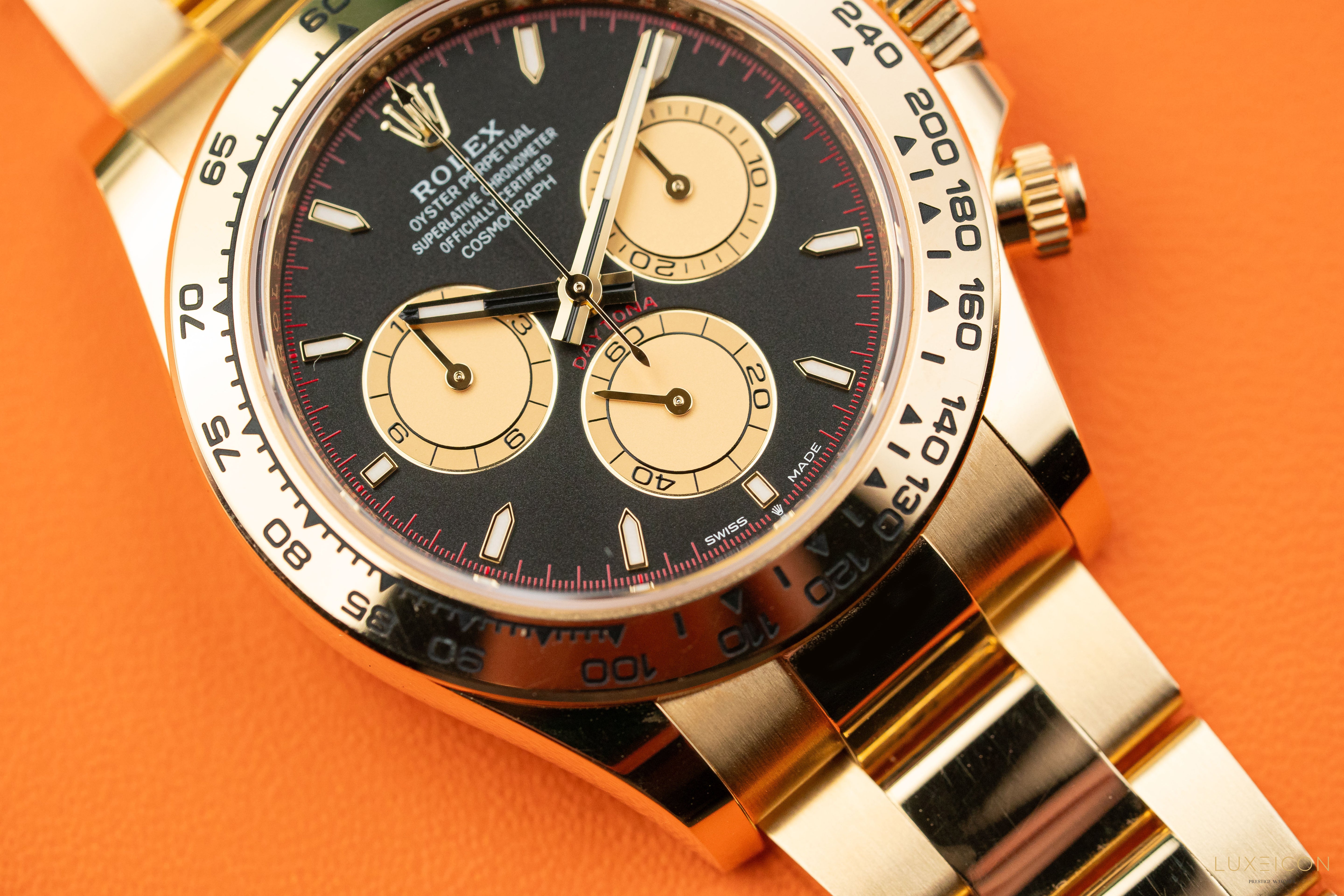 Rolex Cosmograph Daytona 40mm Yellow Gold Oyster Bracelet Black Index Paul Newman 126508