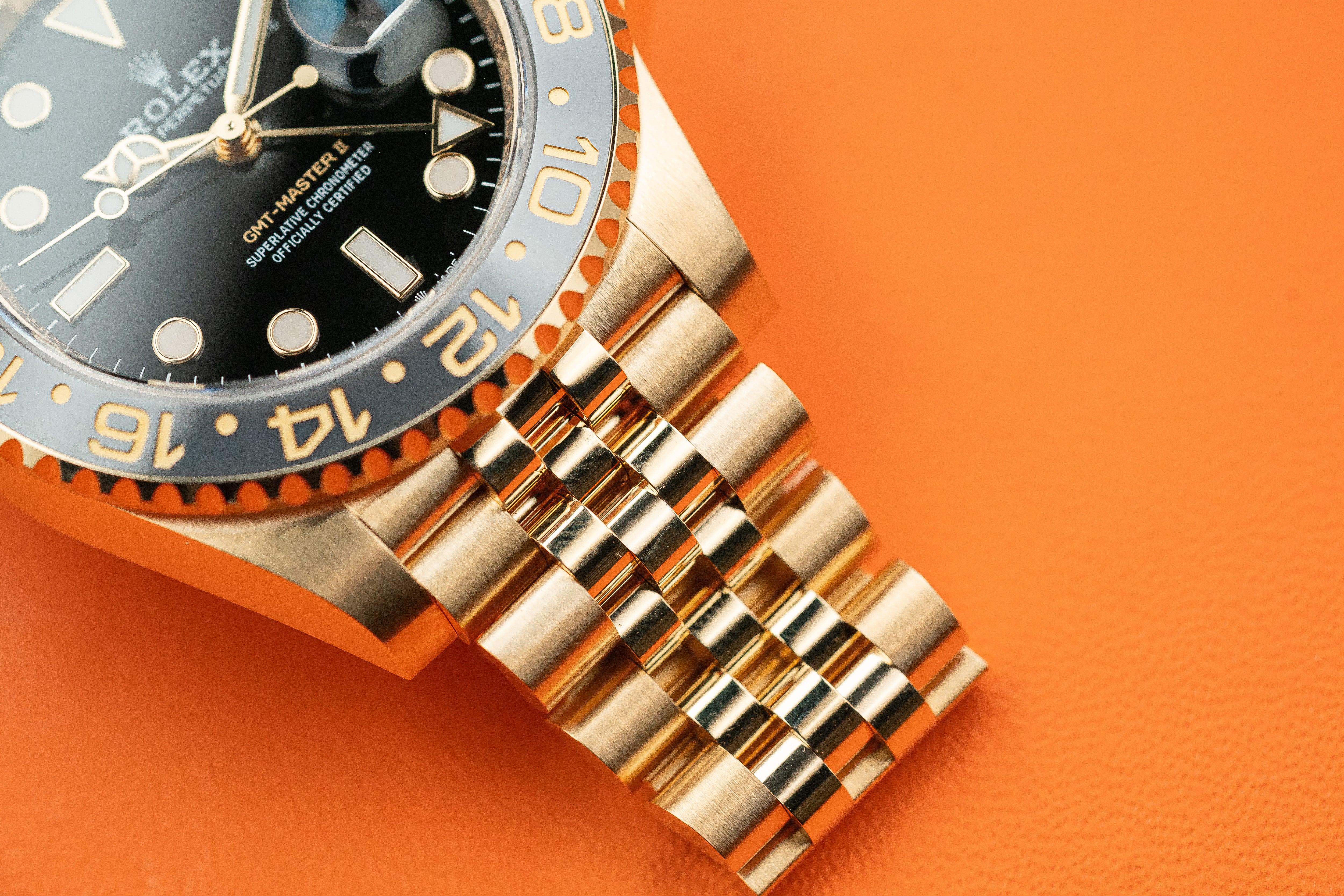 Rolex GMT-Master II Yellow Gold Grey Black Ceramic Bezel JUBILEE 126718GRNR 2025