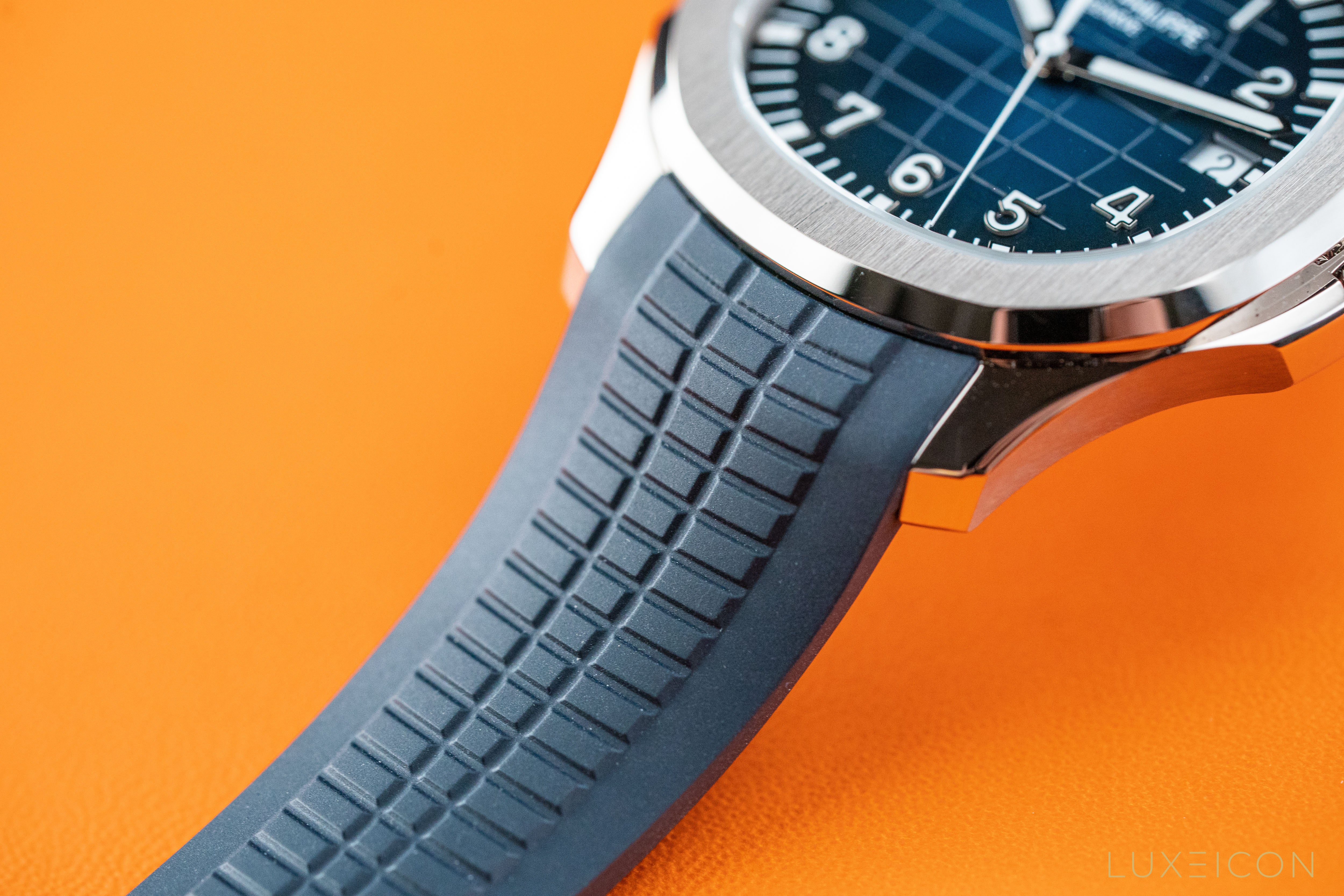 Patek Philippe Aquanaut 5168G-001 Aquanaut Blue Dial 42mm White Gold 2025
