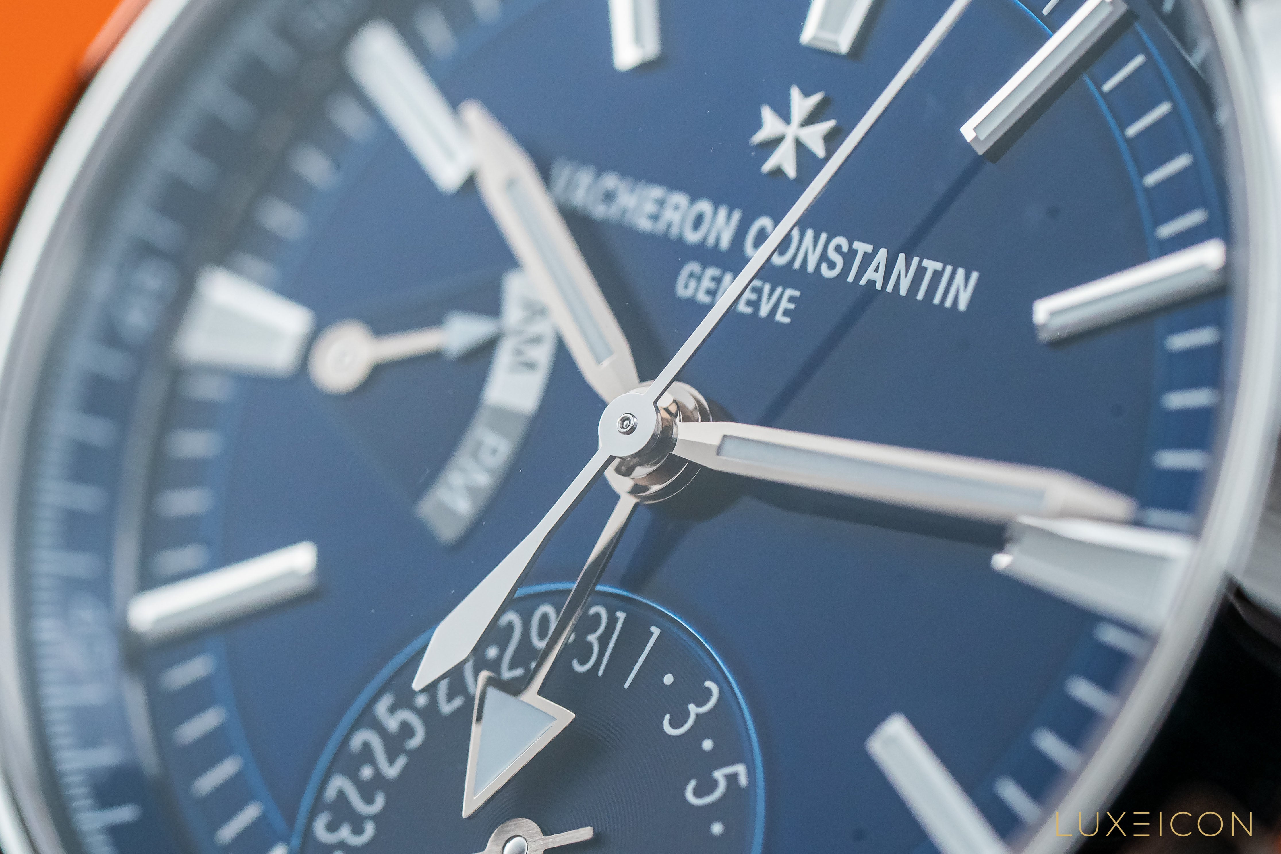 Vacheron Constantin Overseas Dual Time Steel Blue Dial 41mm 7900V/110A-B334
