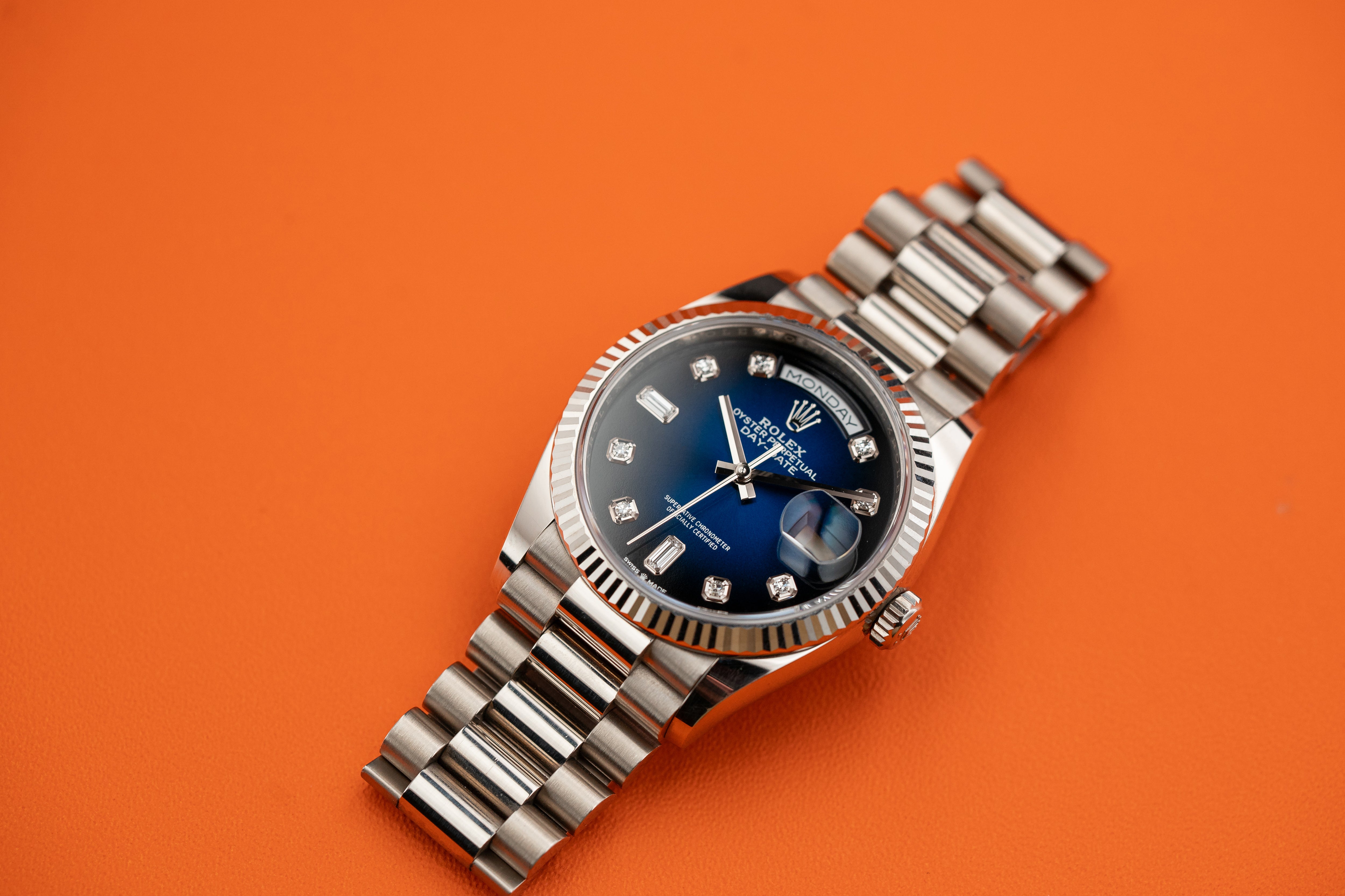 Rolex Day-Date White Gold Presidential 36mm Fluted Bezel Blue Ombre Diamond Dial 128239