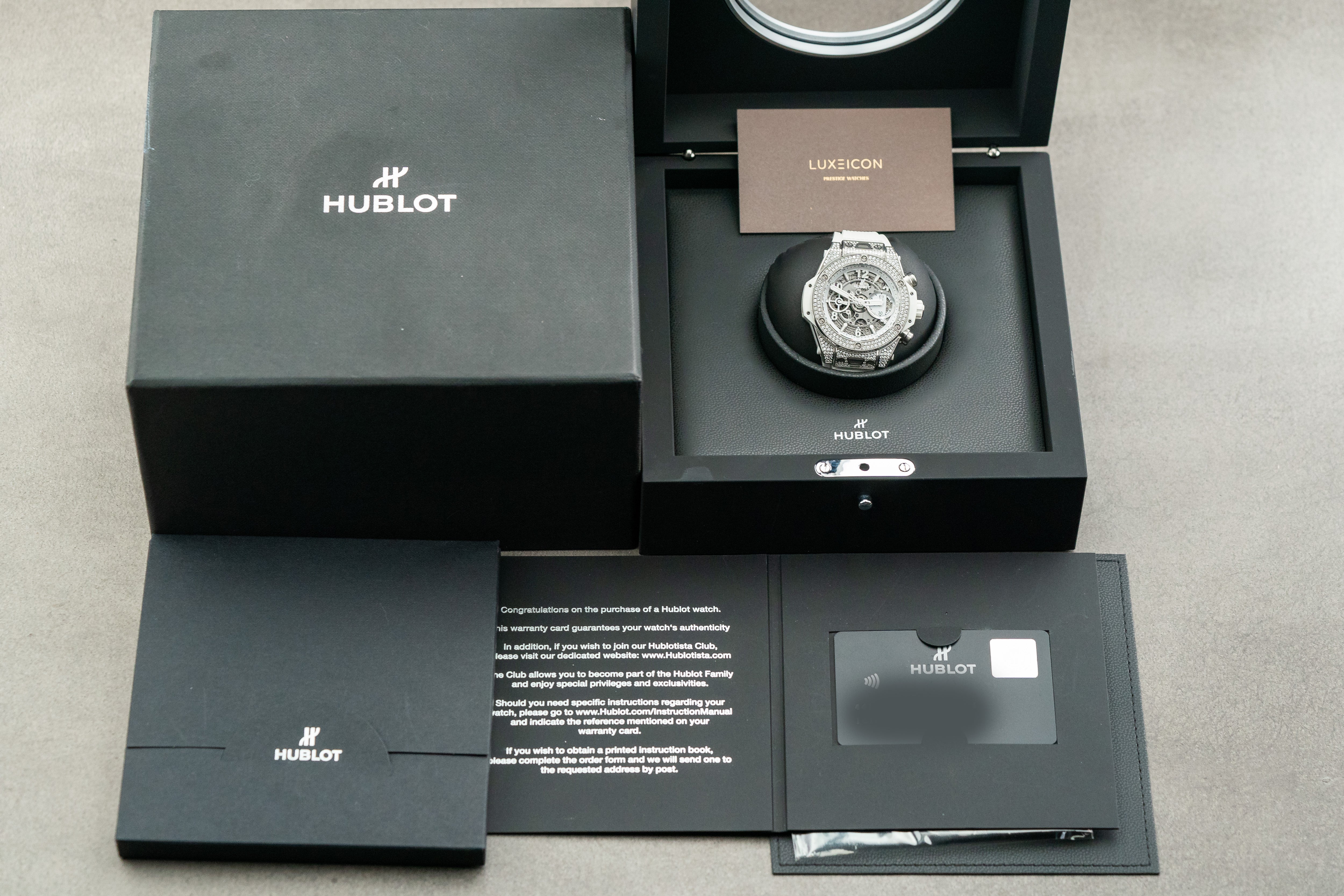 Hublot Big Bang Unico Titanium White Pavé 42mm 441.NE.2011.RW.1704
