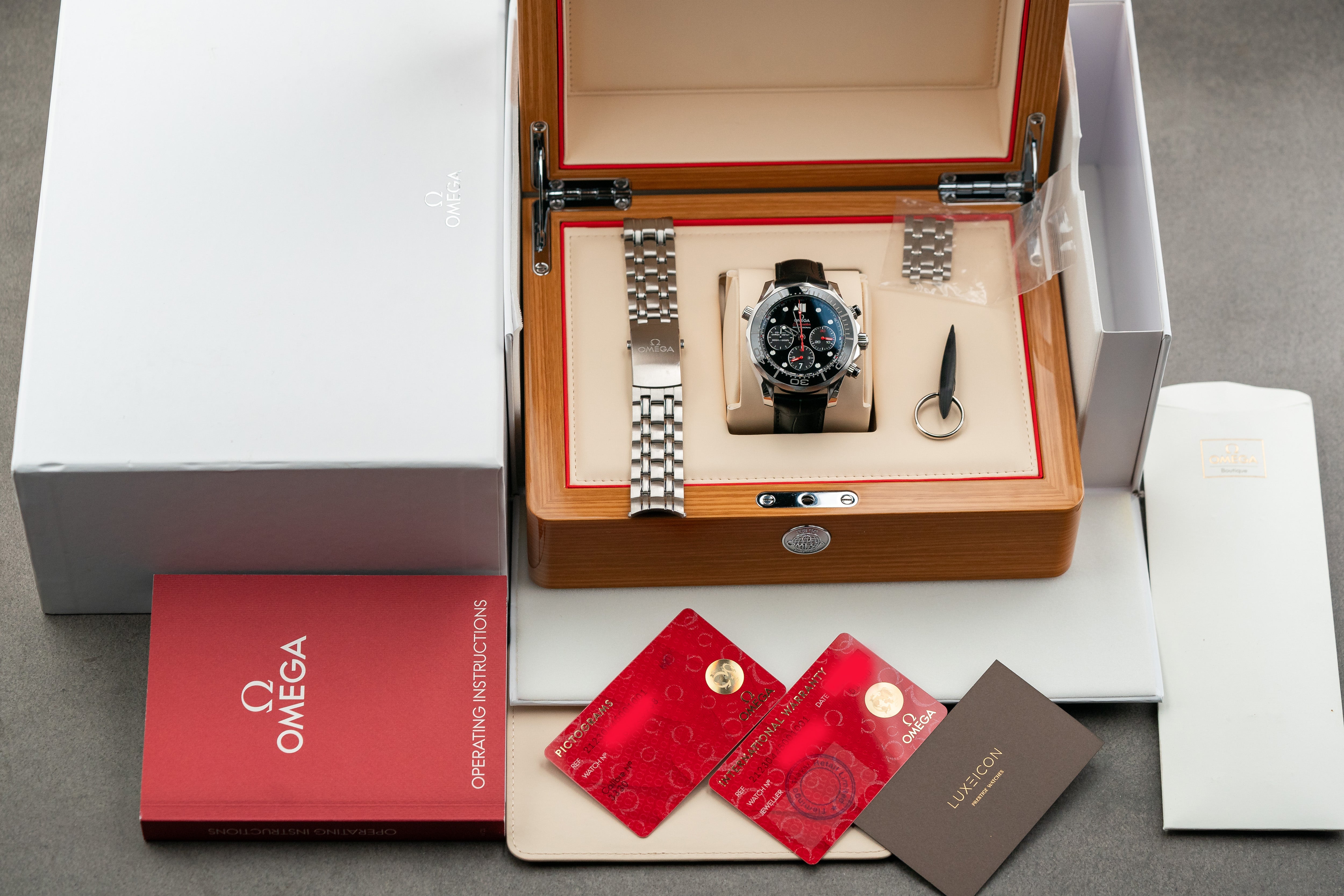 Omega Seamaster Diver 300 M 44mm Chronograph Black Ceramic Bezel 2018