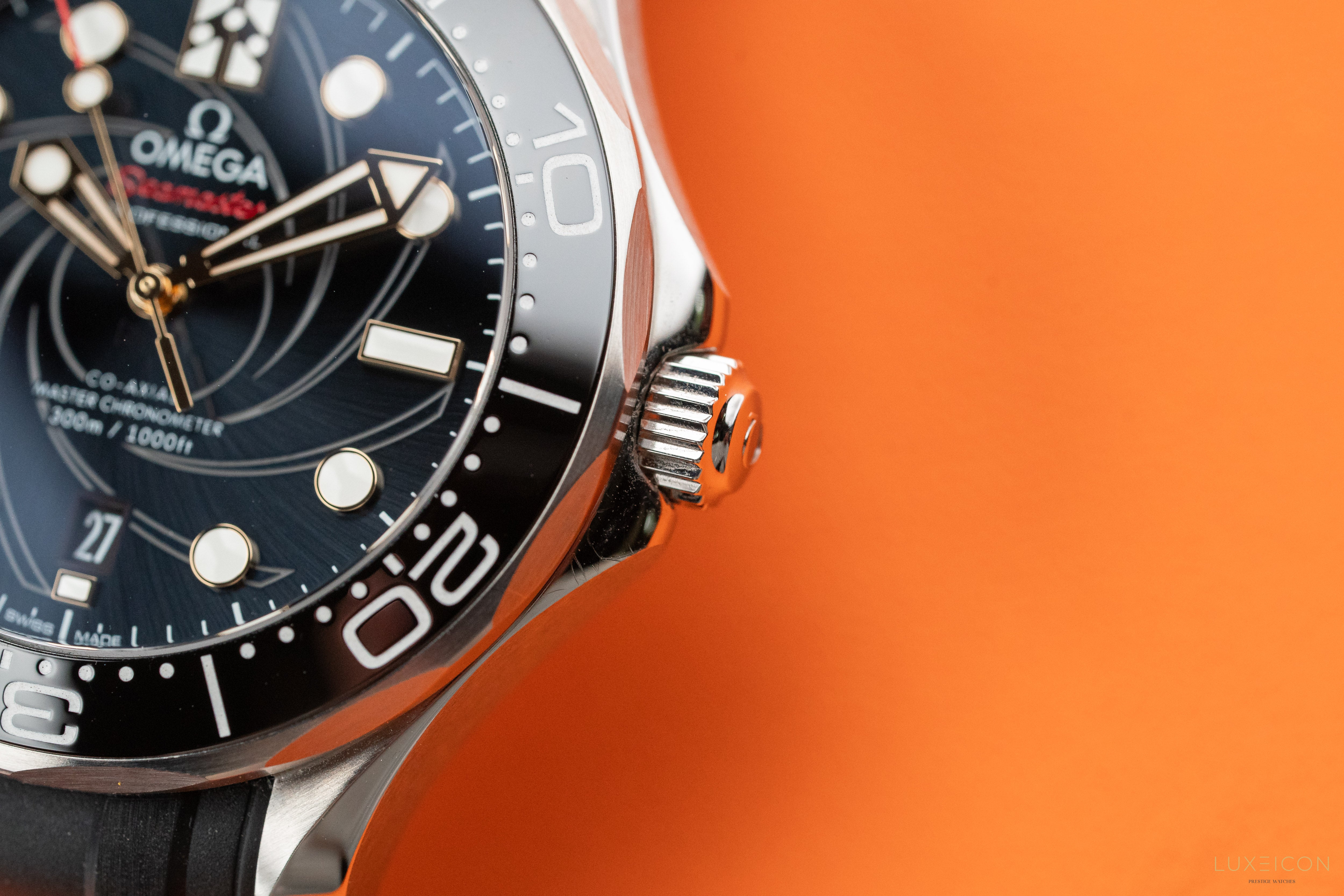 Omega Seamaster Diver 300 M James Bond OHMSS Black Dial 2019 fullset
