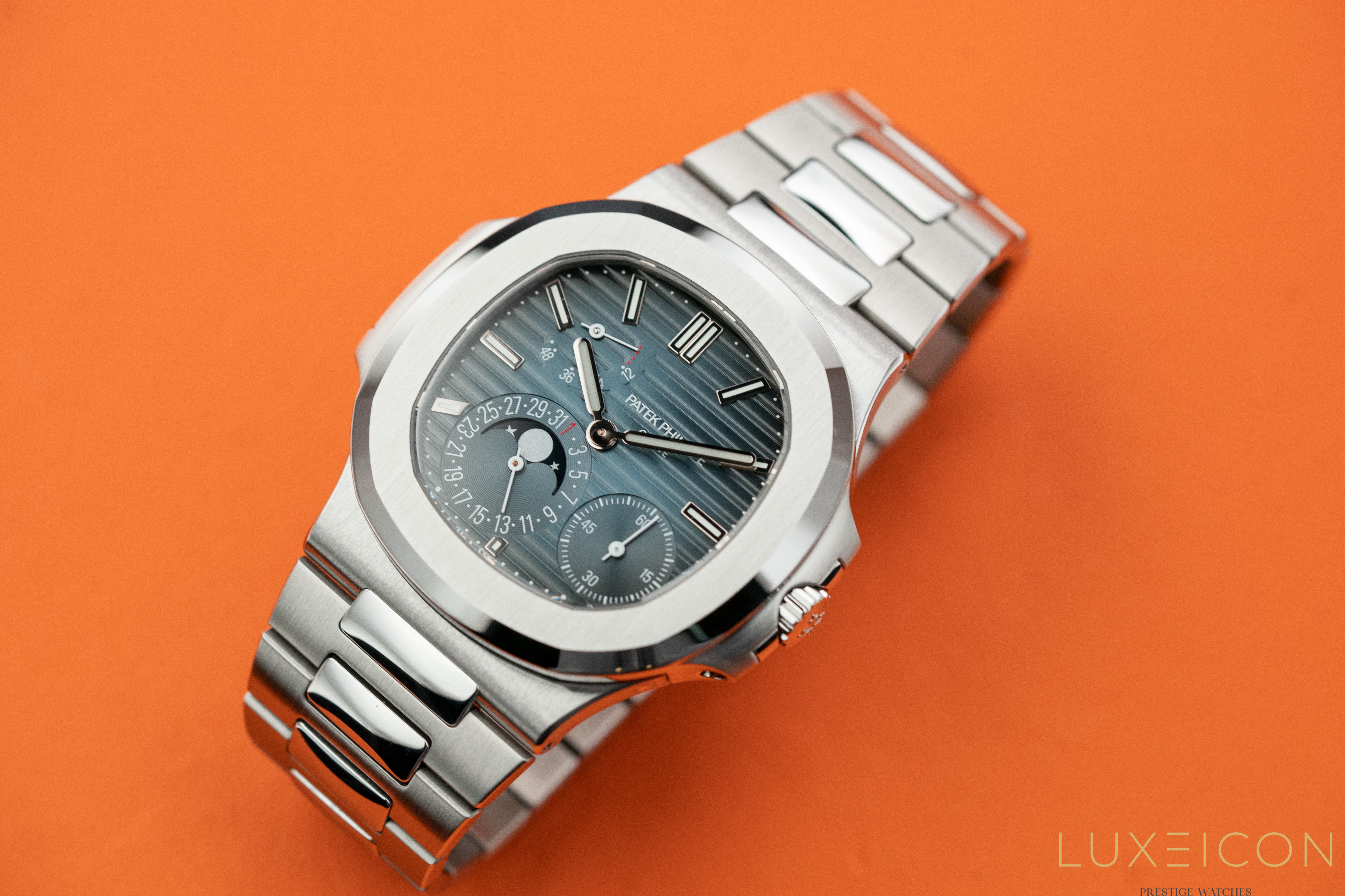 Patek Philippe Nautilus Moon Phase Stainless Steel Blue Date Dial 5712/1A-001