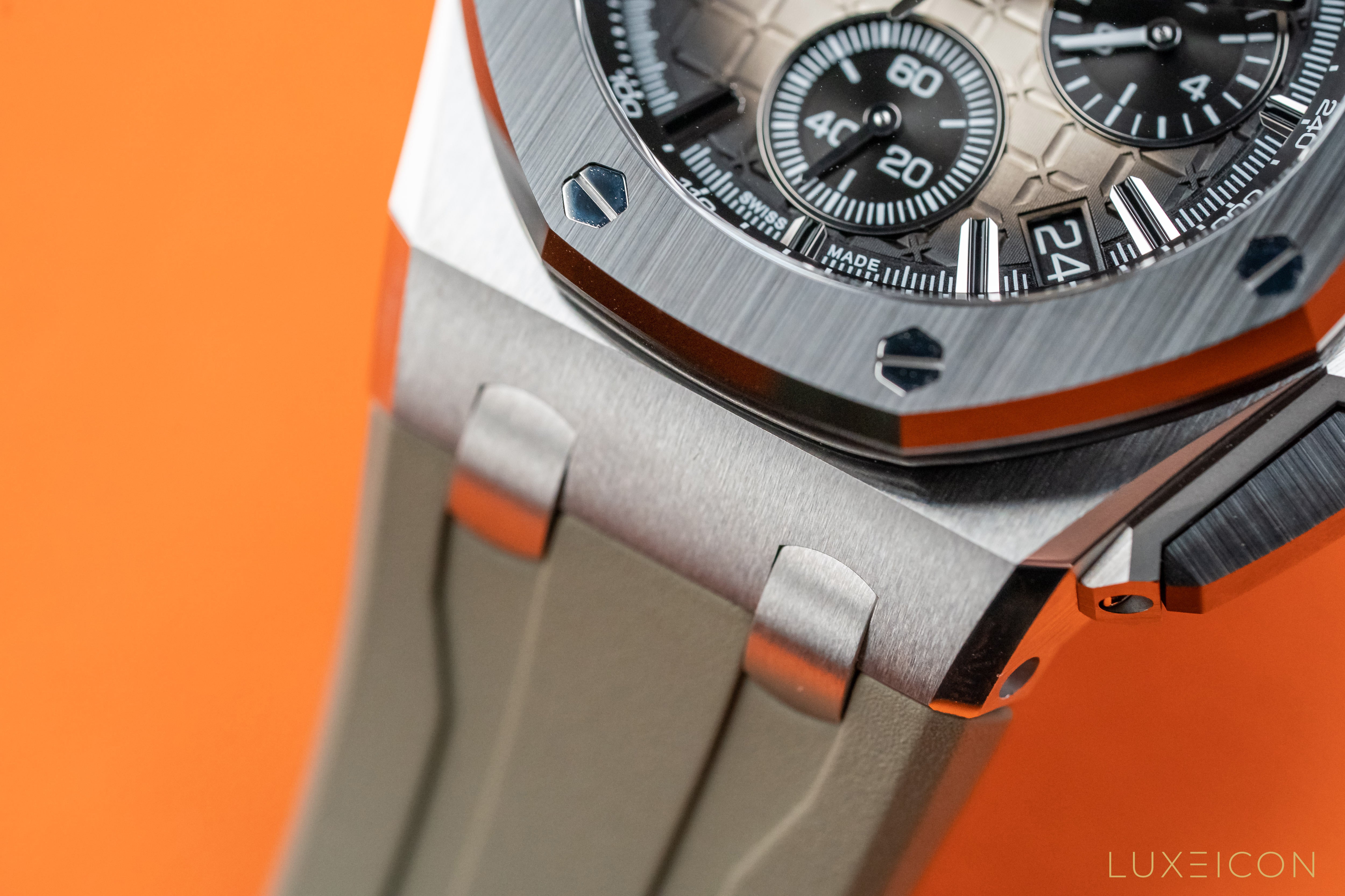 Audemars Piguet Royal Oak Offshore Chronograph Smoked Taupe 43mm 26420SO 2023