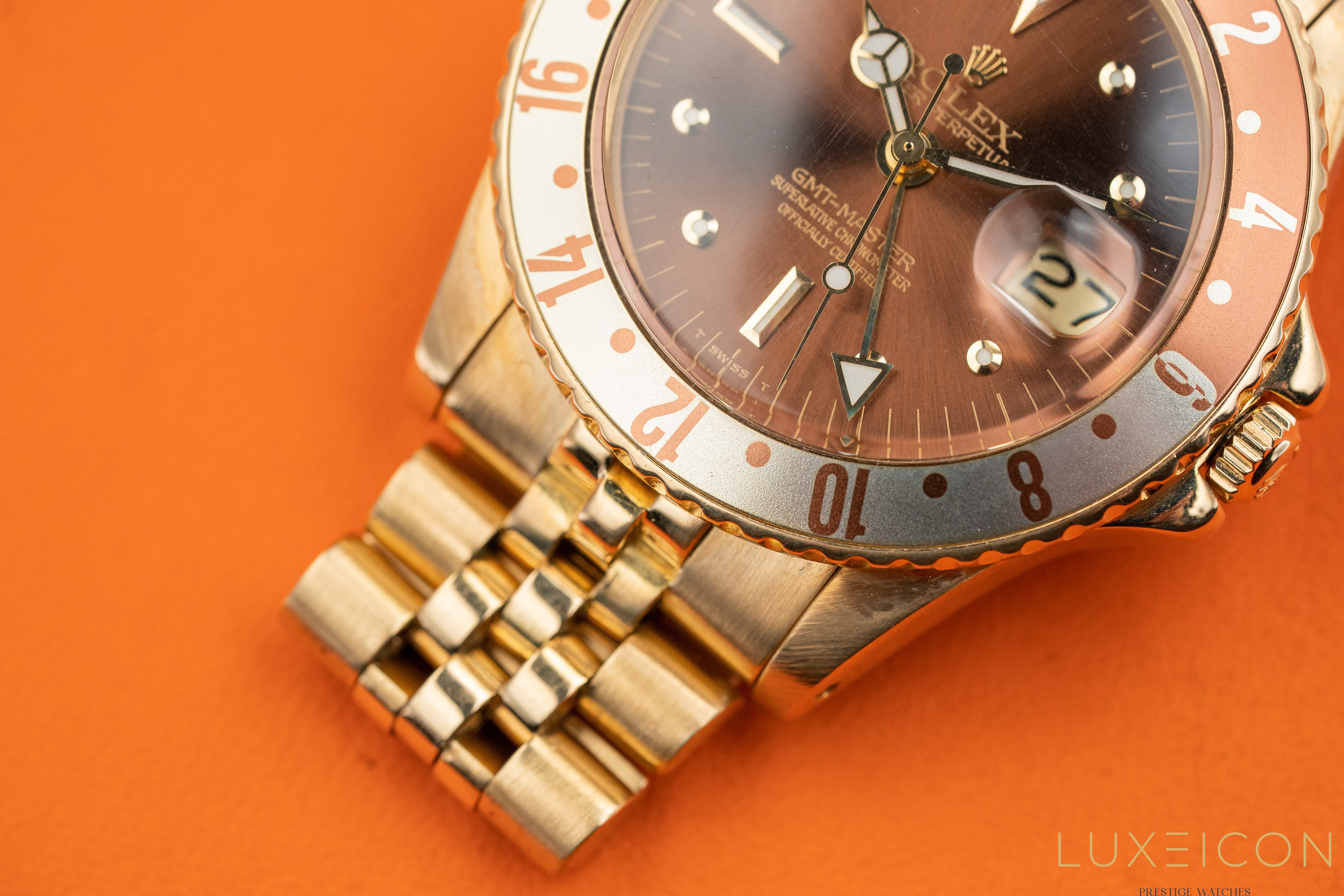 Rolex GMT-Master Vintage 1975 Root Beer Nipple Dial Fat Font Bezel Yellow Gold 1675/8