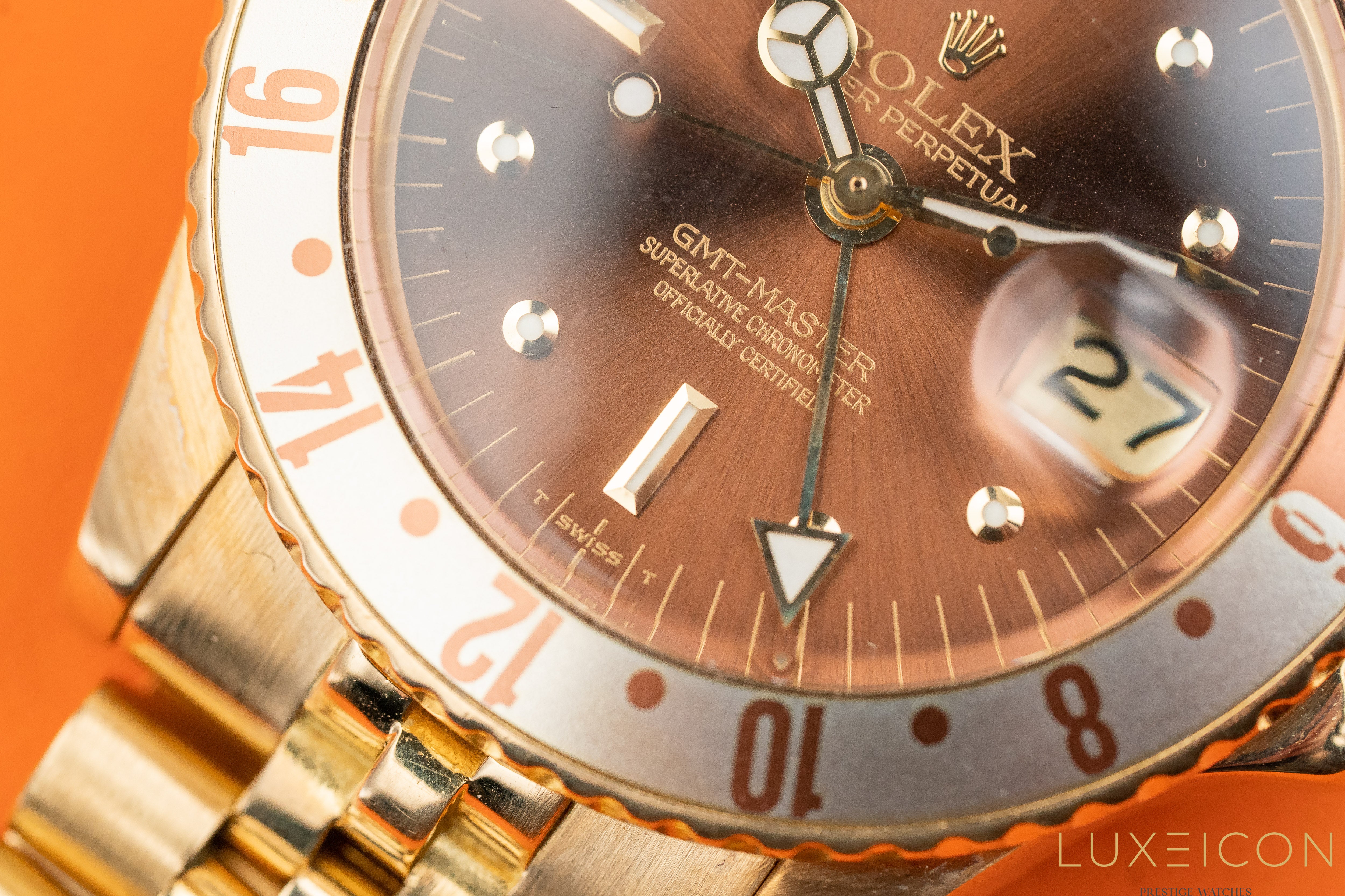Rolex GMT-Master Vintage 1975 Root Beer Nipple Dial Fat Font Bezel Yellow Gold 1675/8