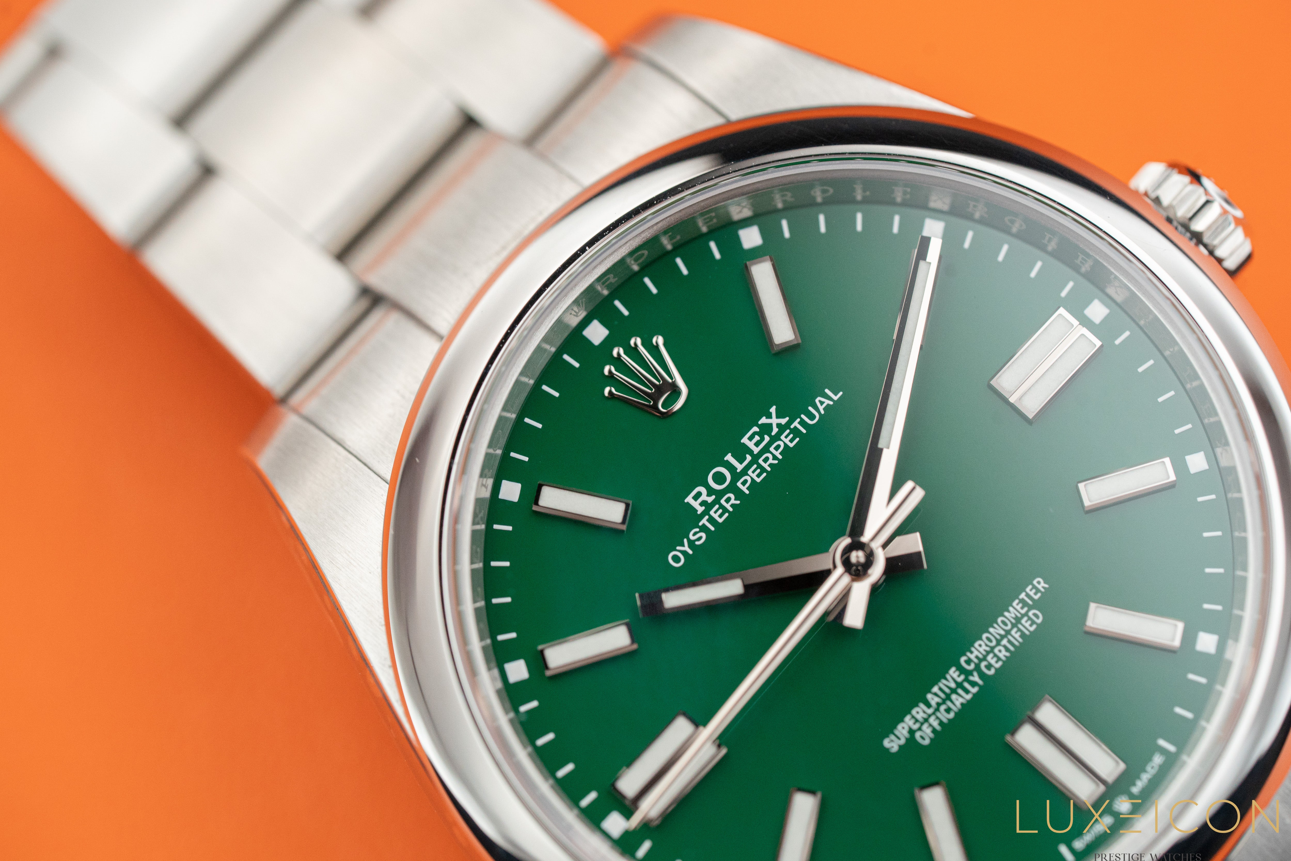 Rolex Oyster Perpetual 124300 41mm Green Index Dial Smooth Bezel