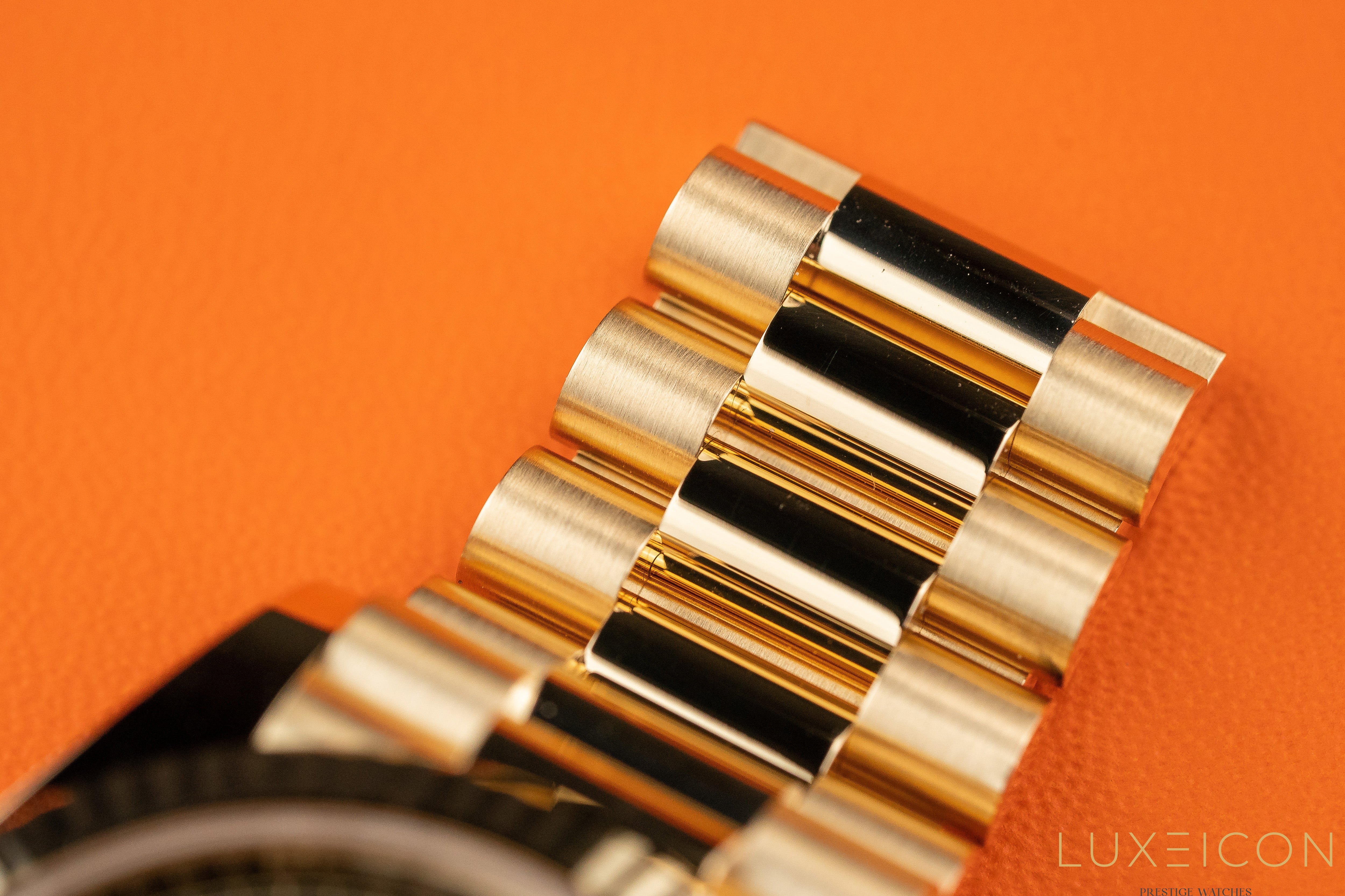 Rolex Day-Date 40 mm Yellow Gold Black Diamond Baguette 228238 2024