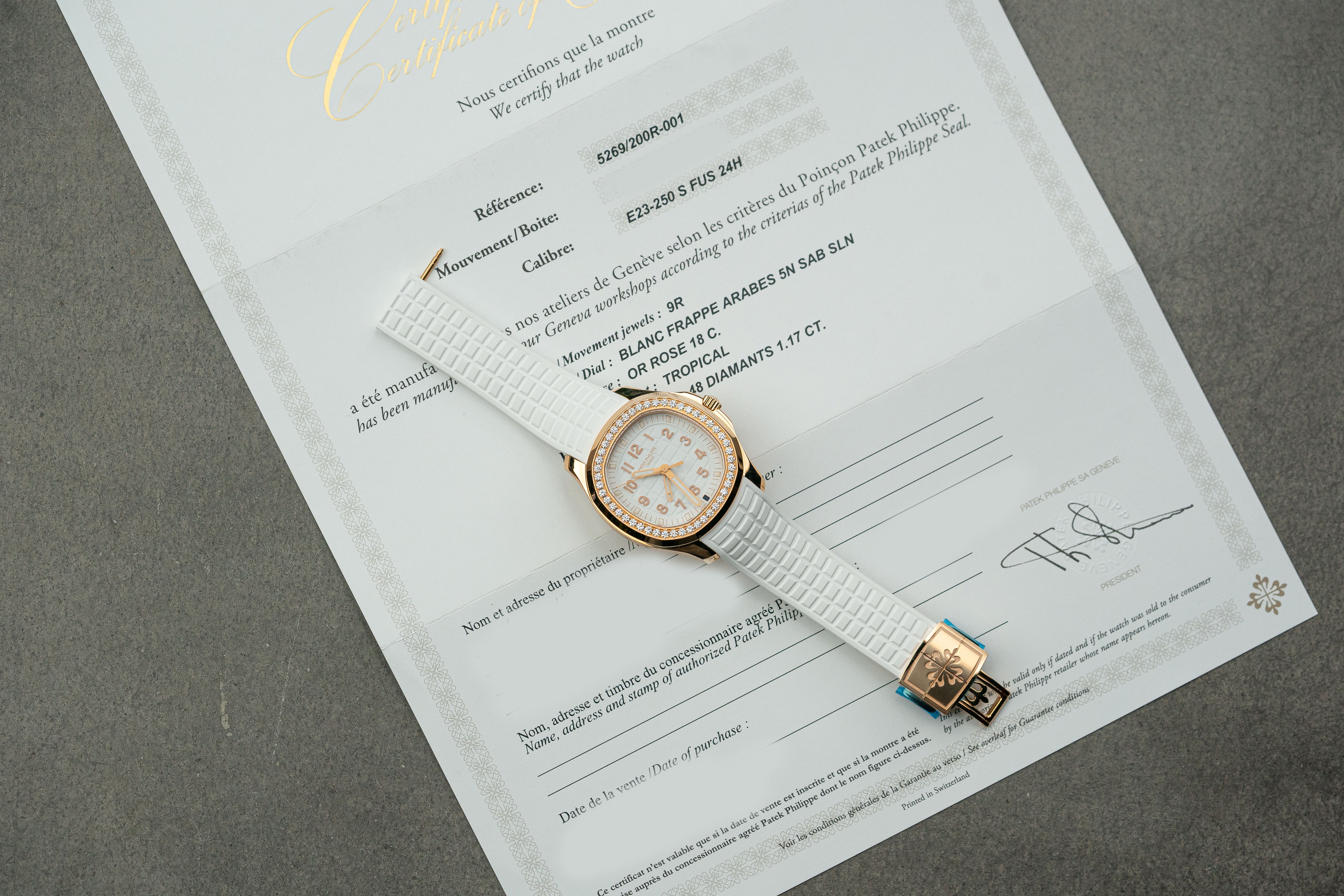 Patek Philippe Aquanaut Luce Travel Rose Gold Diamonds Bezel 5269/200R-001