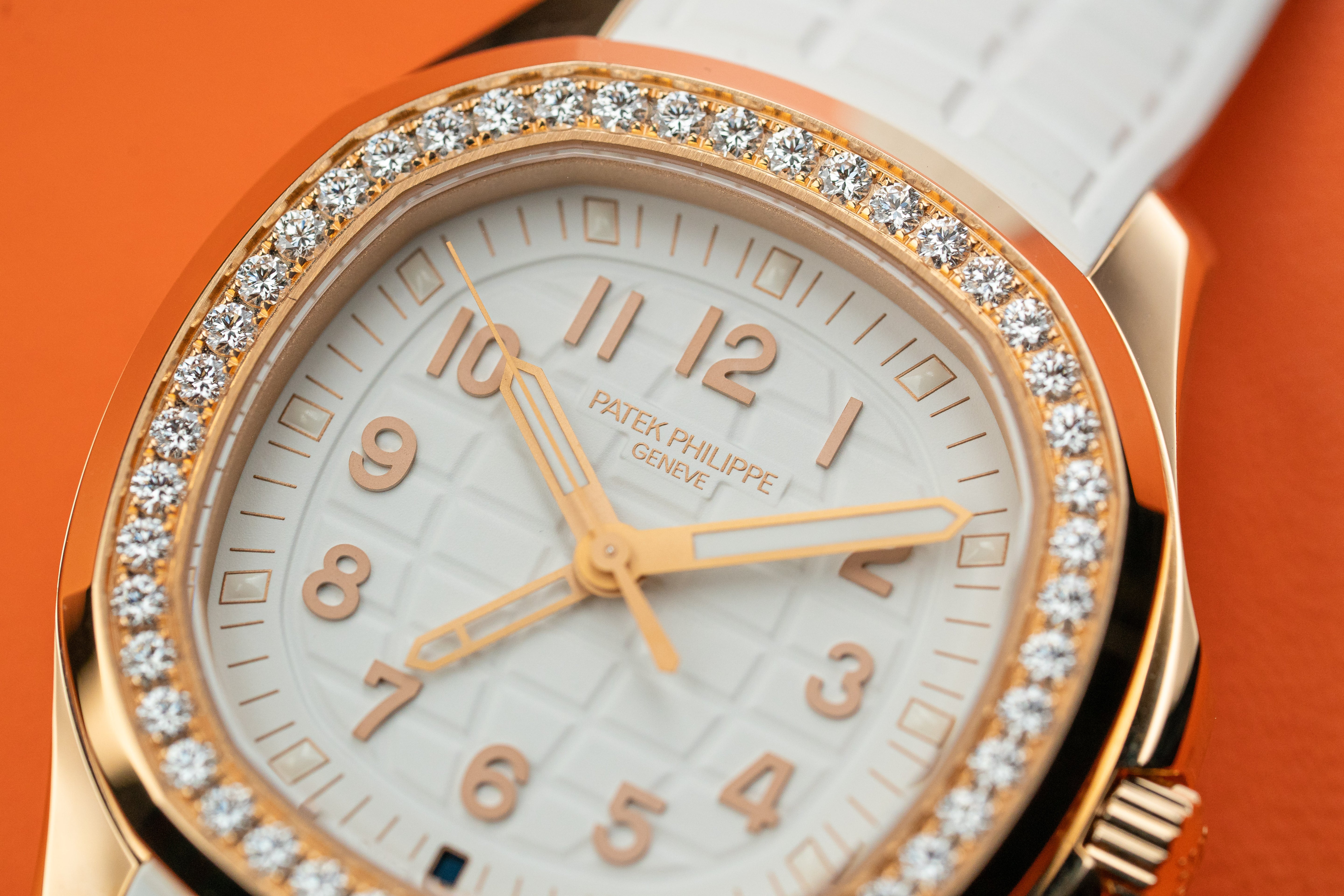 Patek Philippe Aquanaut Luce Travel Rose Gold Diamonds Bezel 5269/200R-001