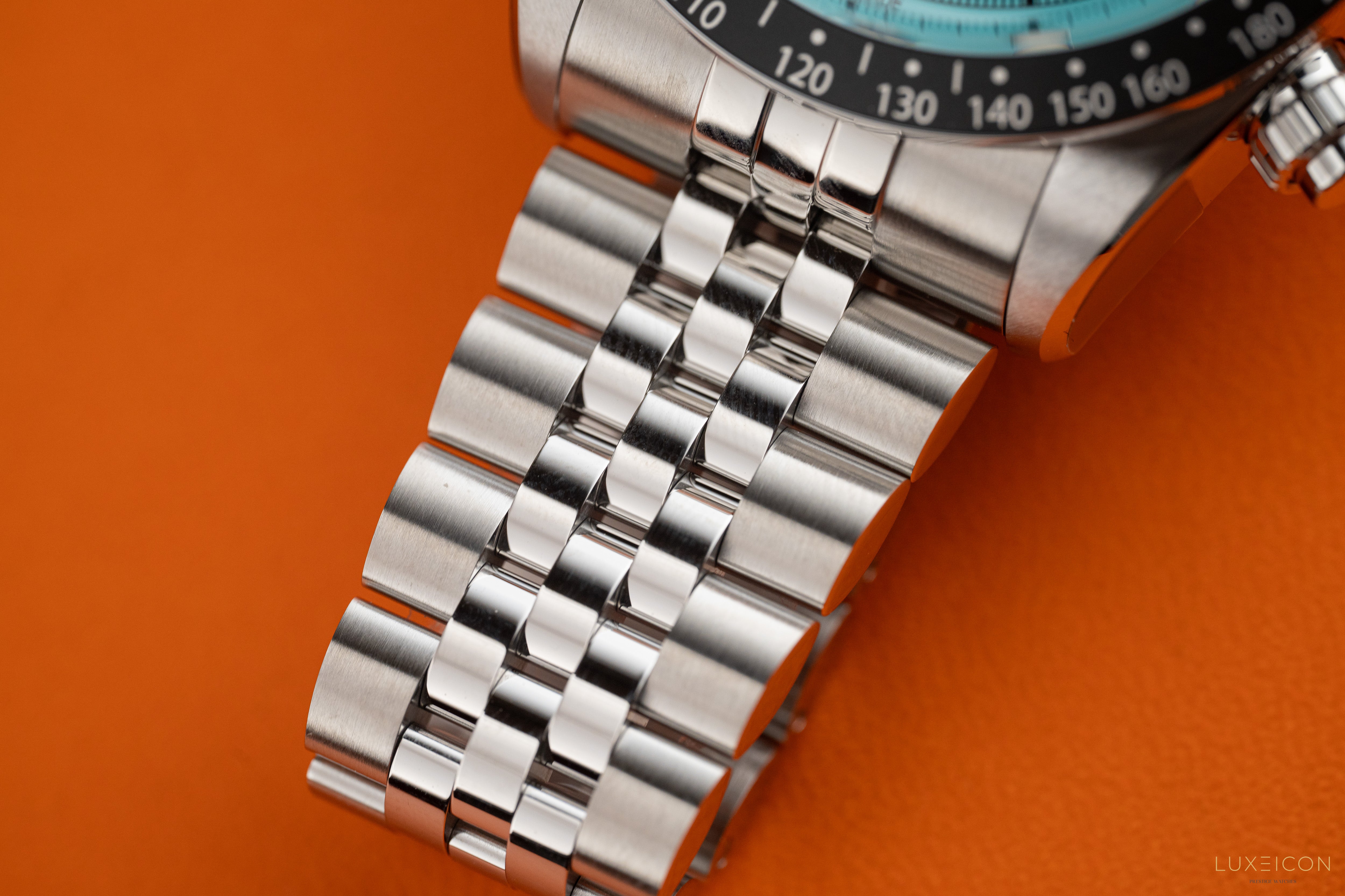 Tudor Black Bay Chrono 41mm Flamingo Blue jubilee Bracelet M79360N-0024