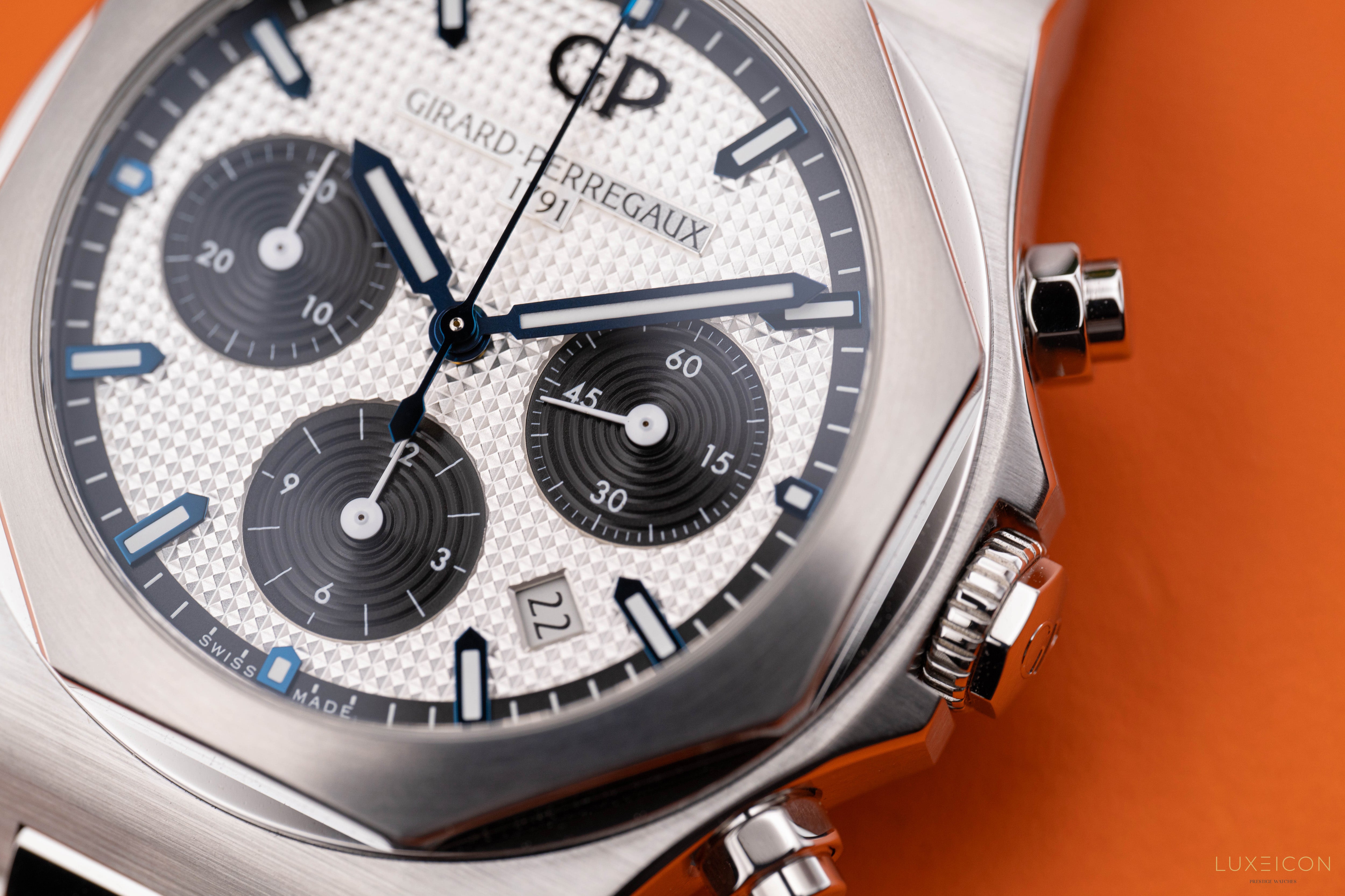 Girard Perregaux Laureato Chronograph Panda Stainless Steel 42mm 2022