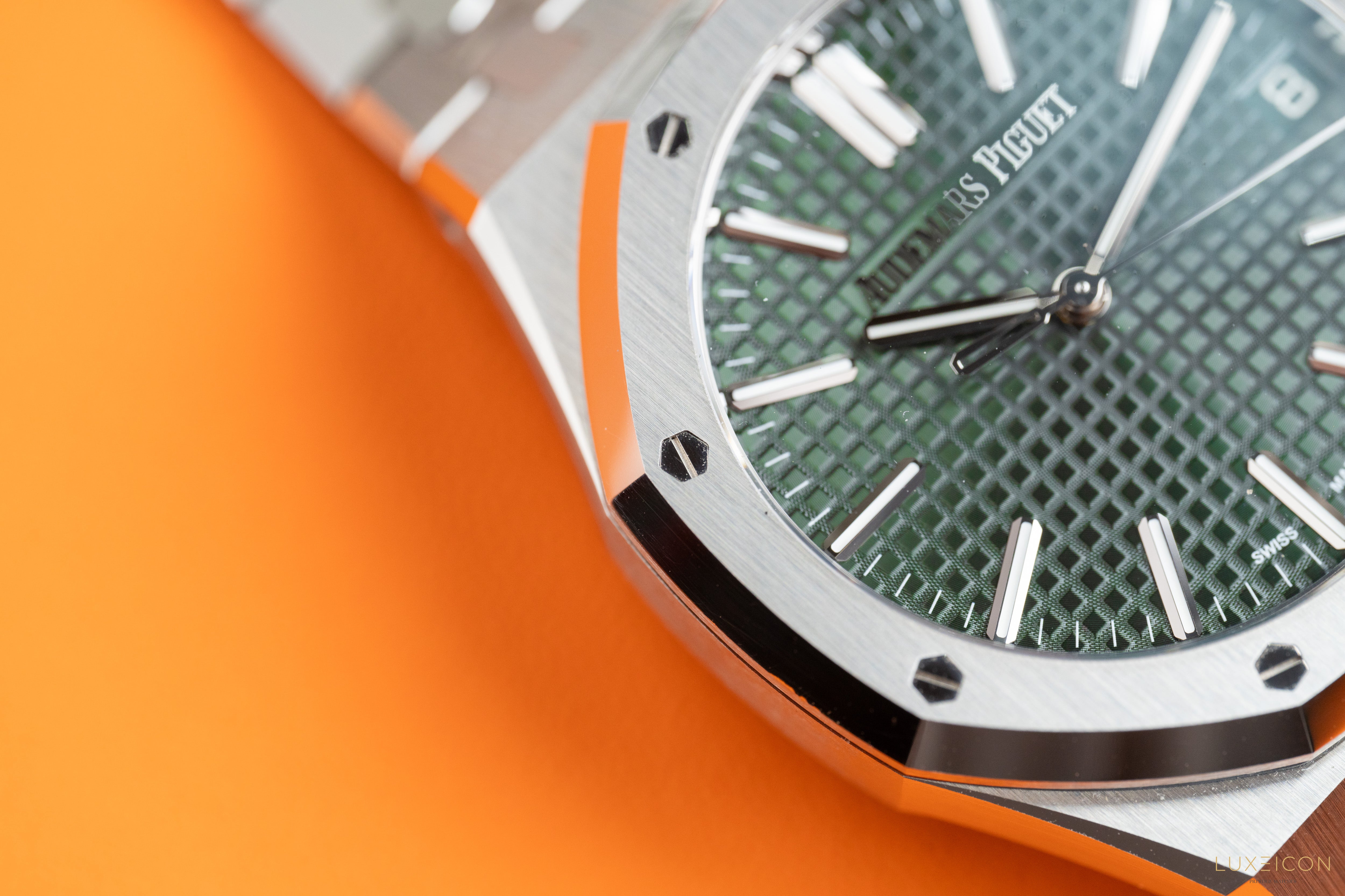Audemars Piguet Royal Oak 41mm 15510ST Stainless Steel Green Dial 2023