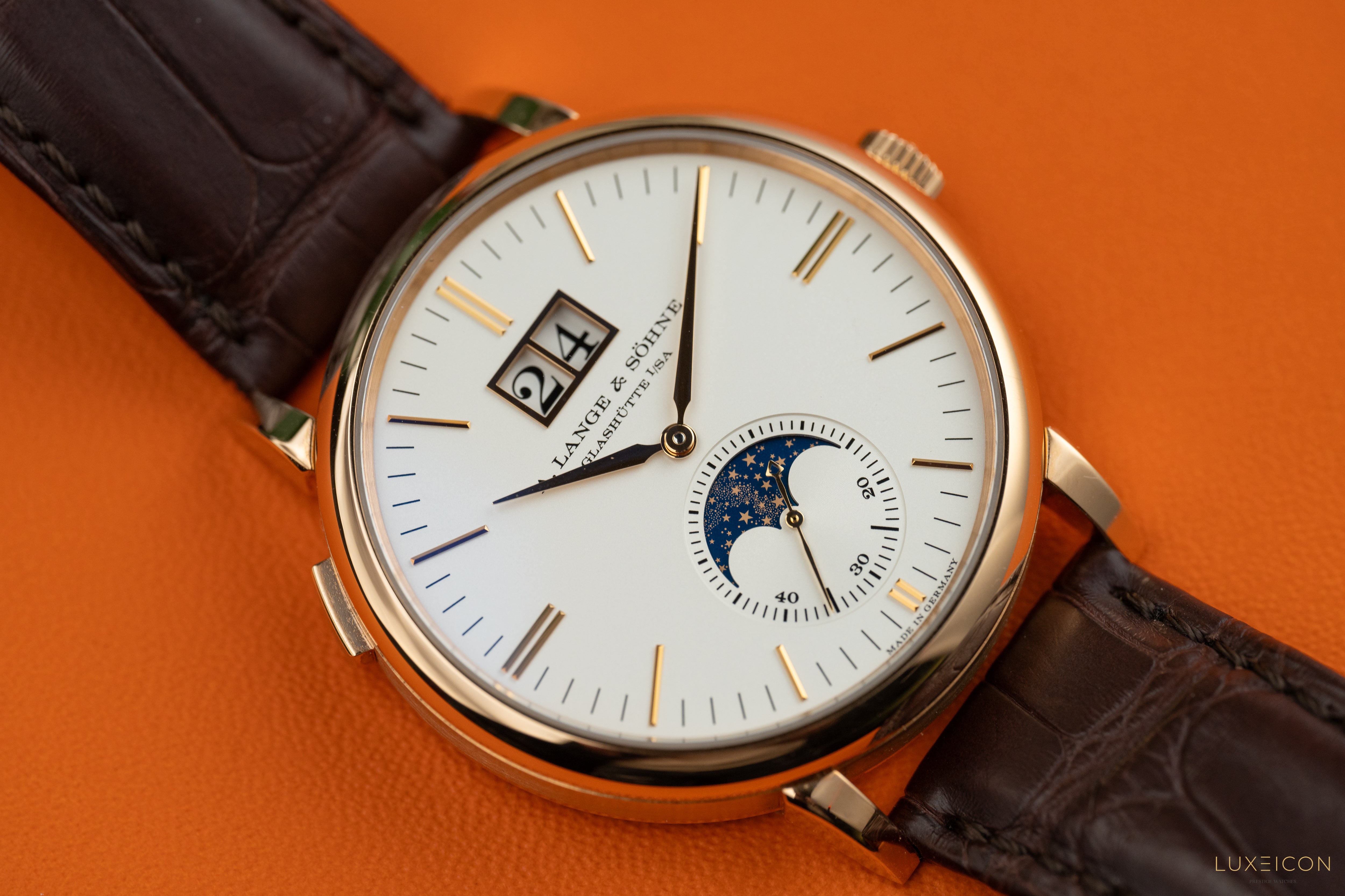 A. Lange & Söhne Saxonia Moonphase Rose Gold Silver Dial Mens Watch 384.032 2022