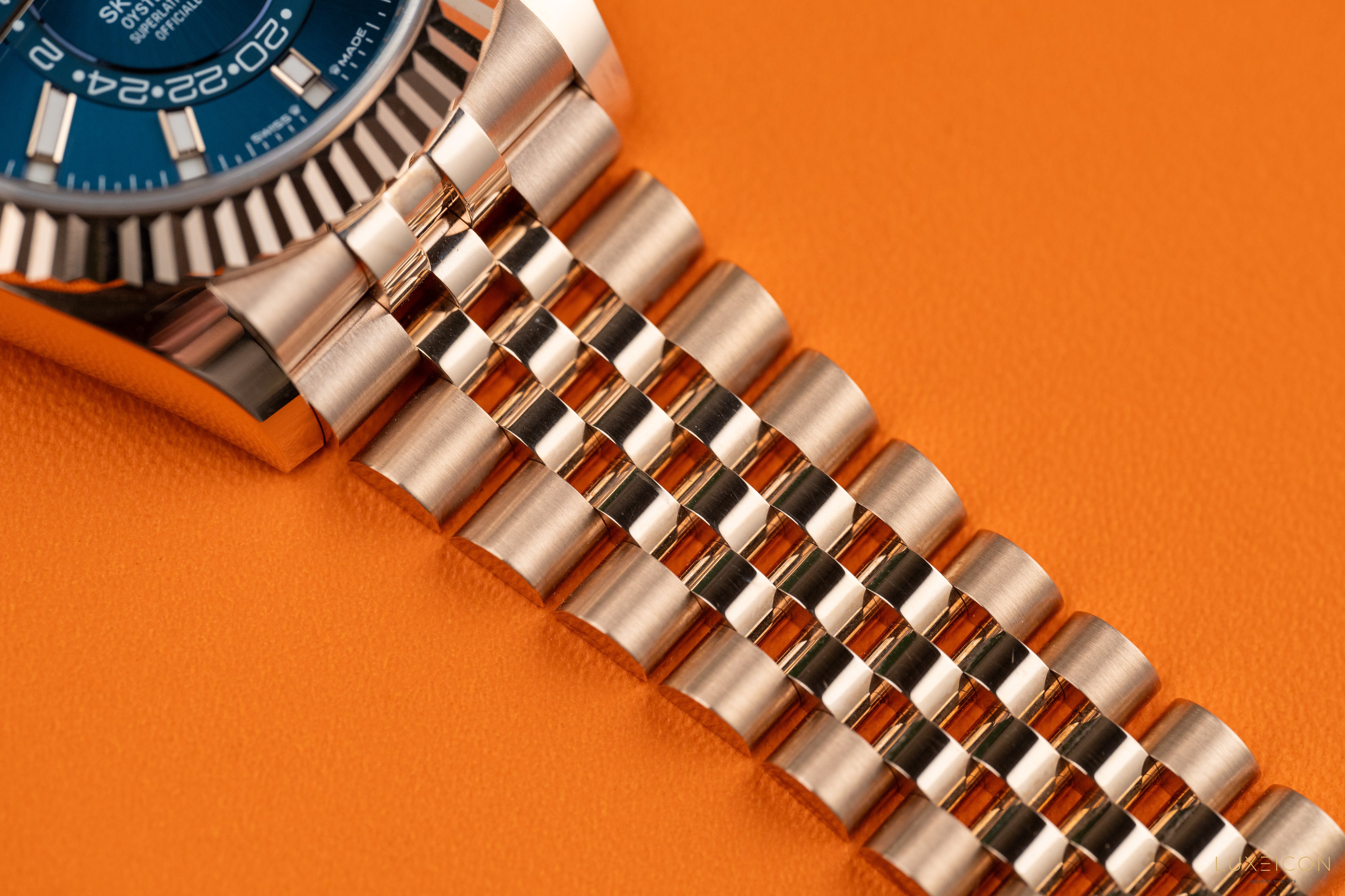 Rolex Sky-Dweller 336935 Rose Gold Blue Dial Jubilee 42mm 2024