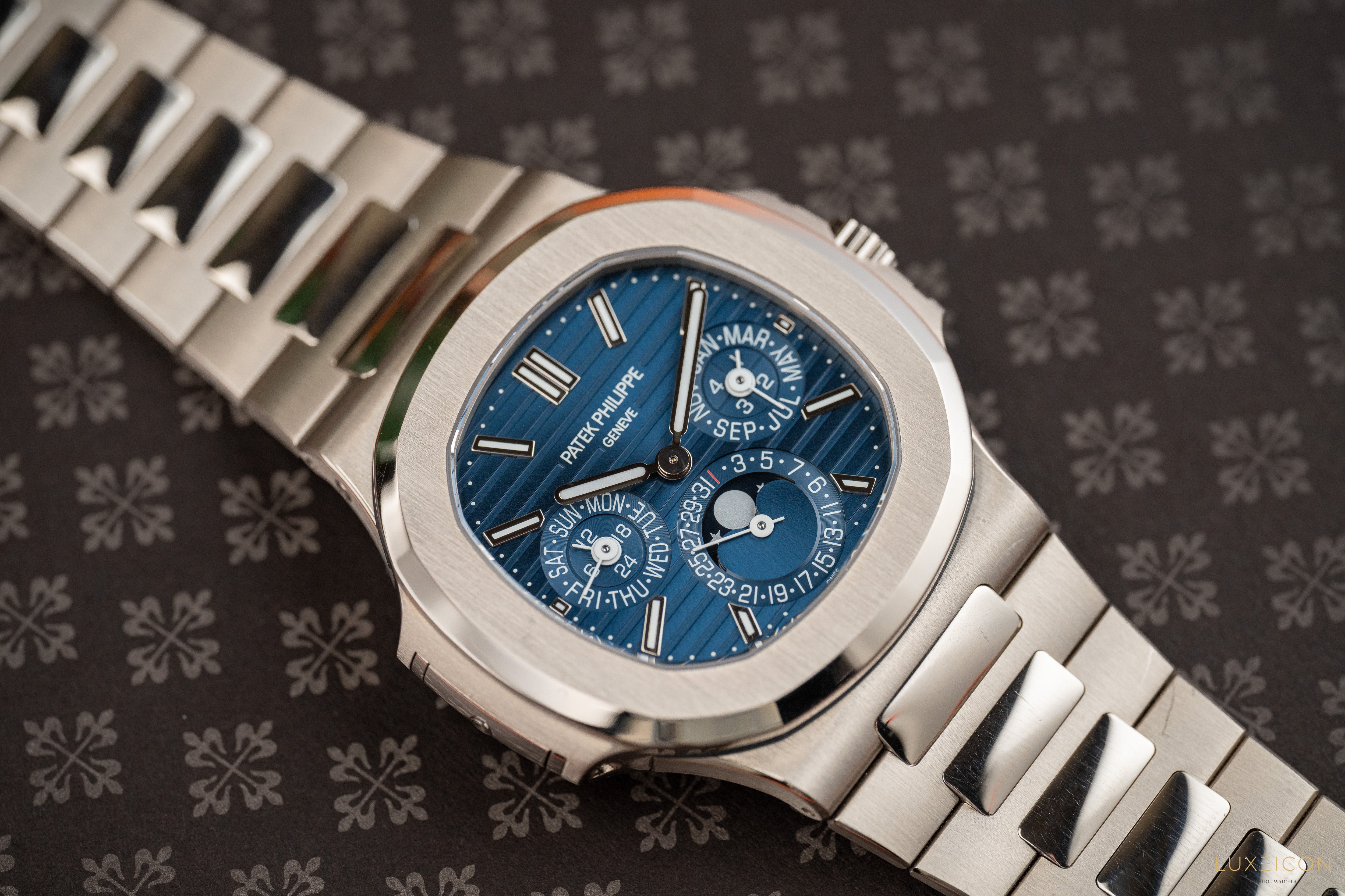 Patek Philippe Nautilus Perpetual Calendar White Gold 5740/1G-001 2020