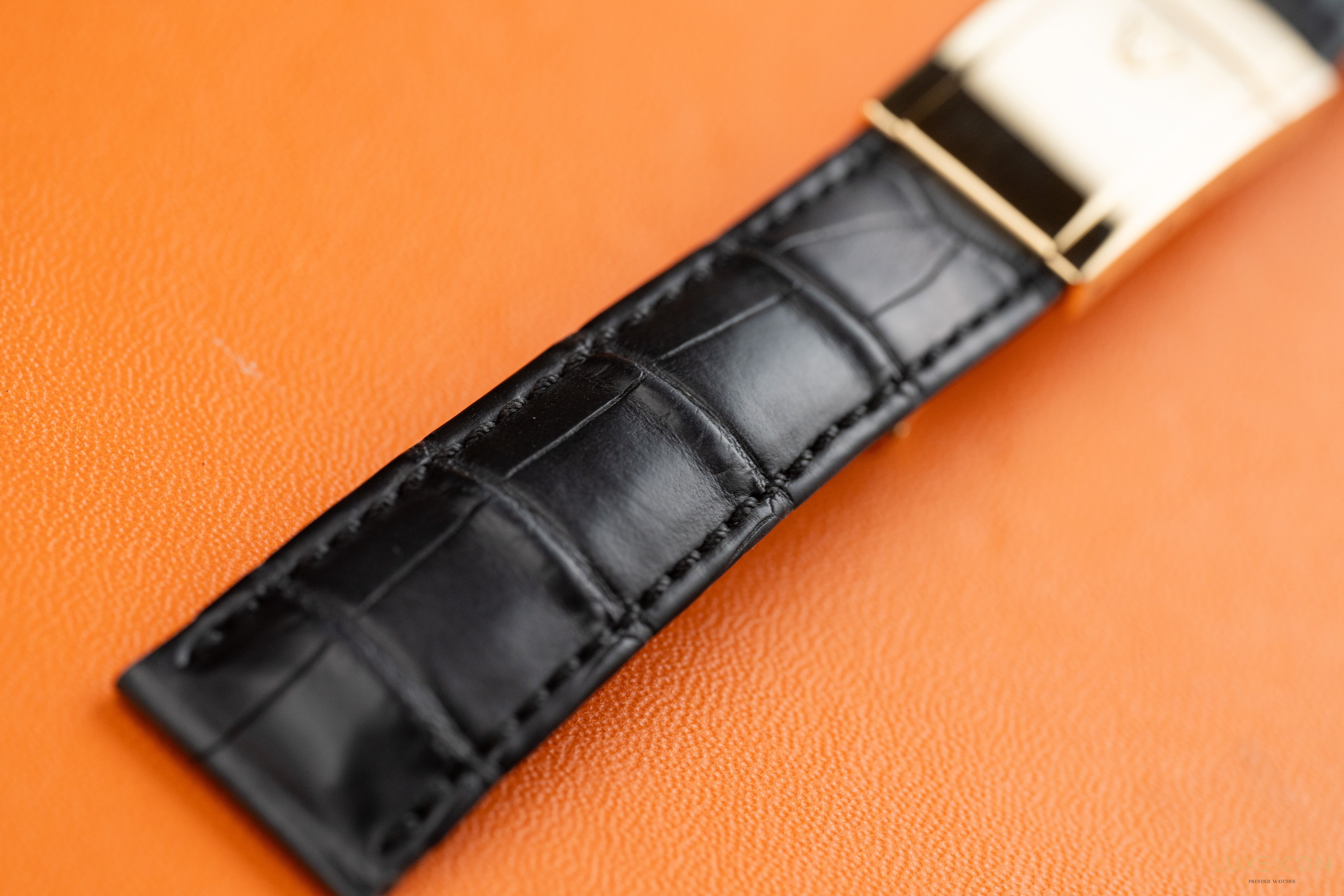 Rolex Sky-Dweller 326138 Yellow Gold Champagne Dial Brown Alligator Leather Strap