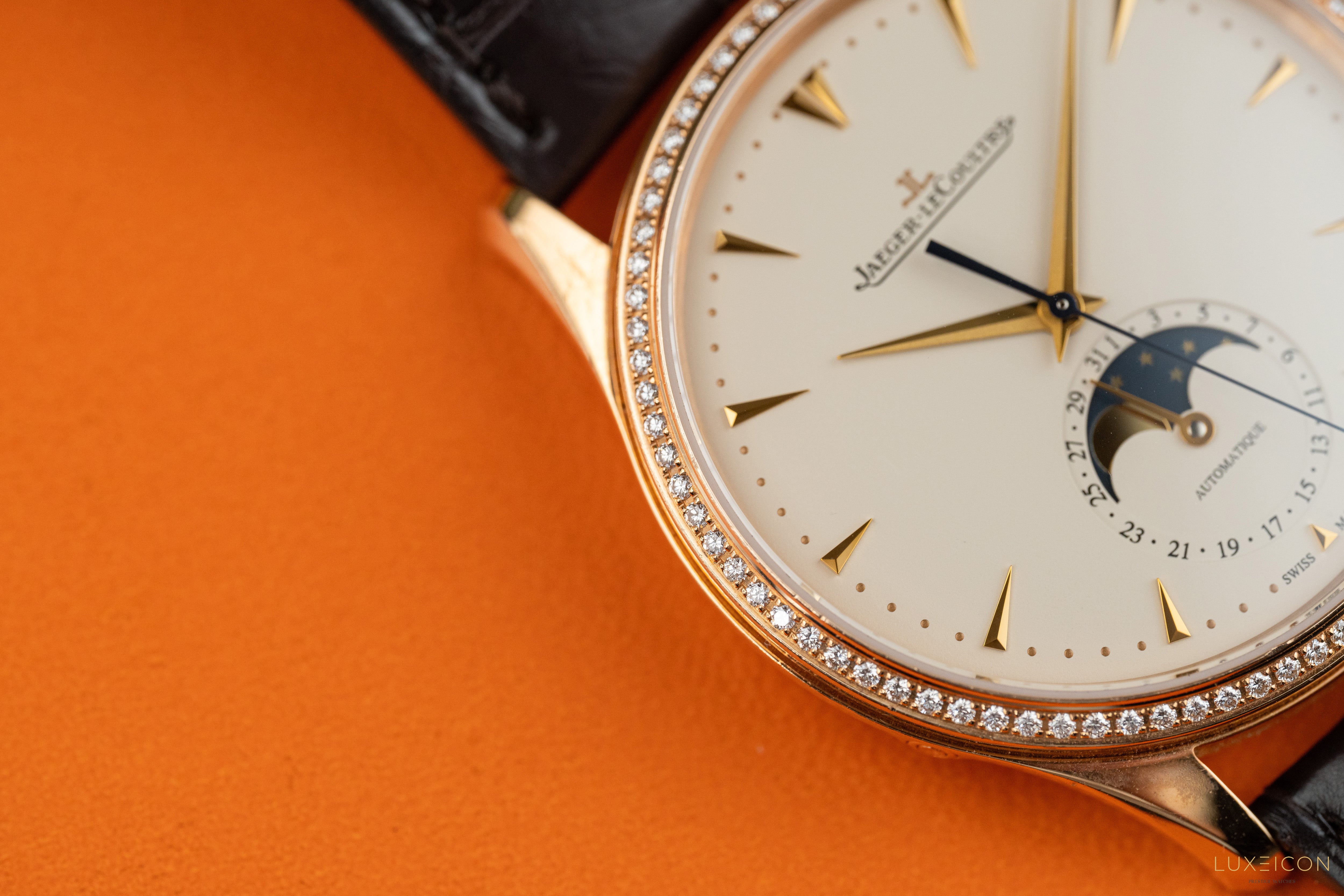 Jaeger-LeCoultre Master Ultra Thin Moon 39mm Q1362501