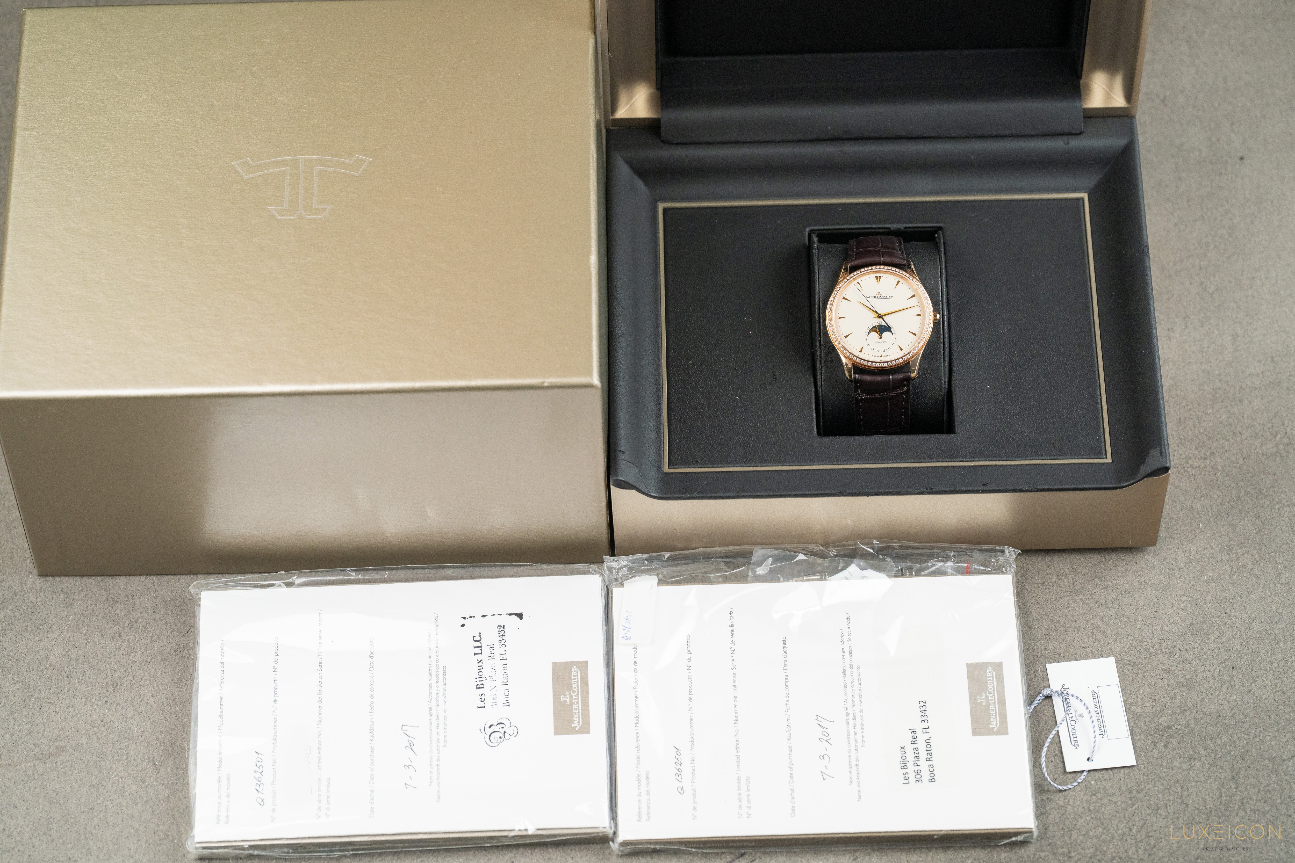 Jaeger-LeCoultre Master Ultra Thin Moon 39mm Q1362501