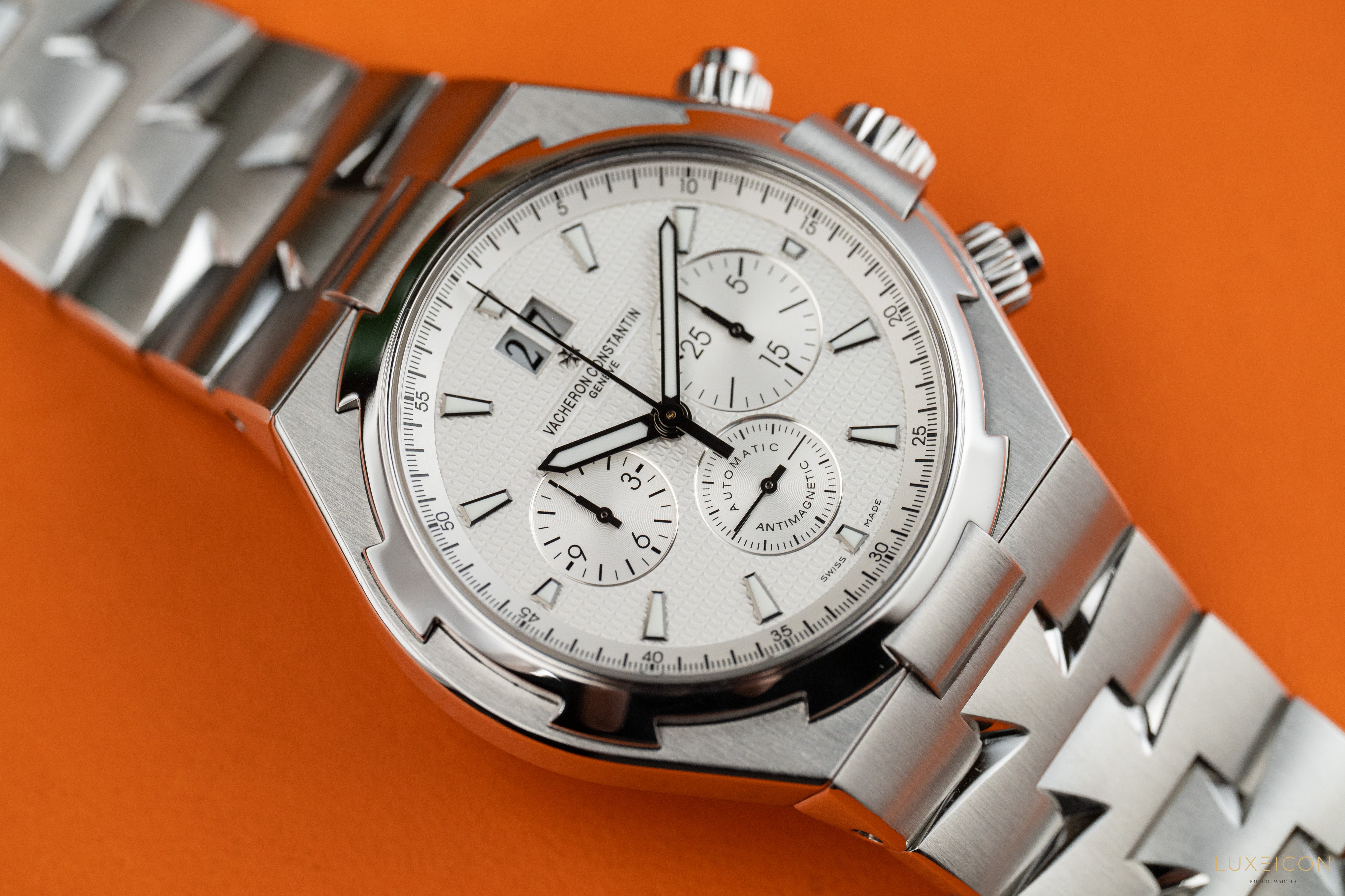 Vacheron Constantin Overseas Chronograph Silver Dial 49150/B01A-9095