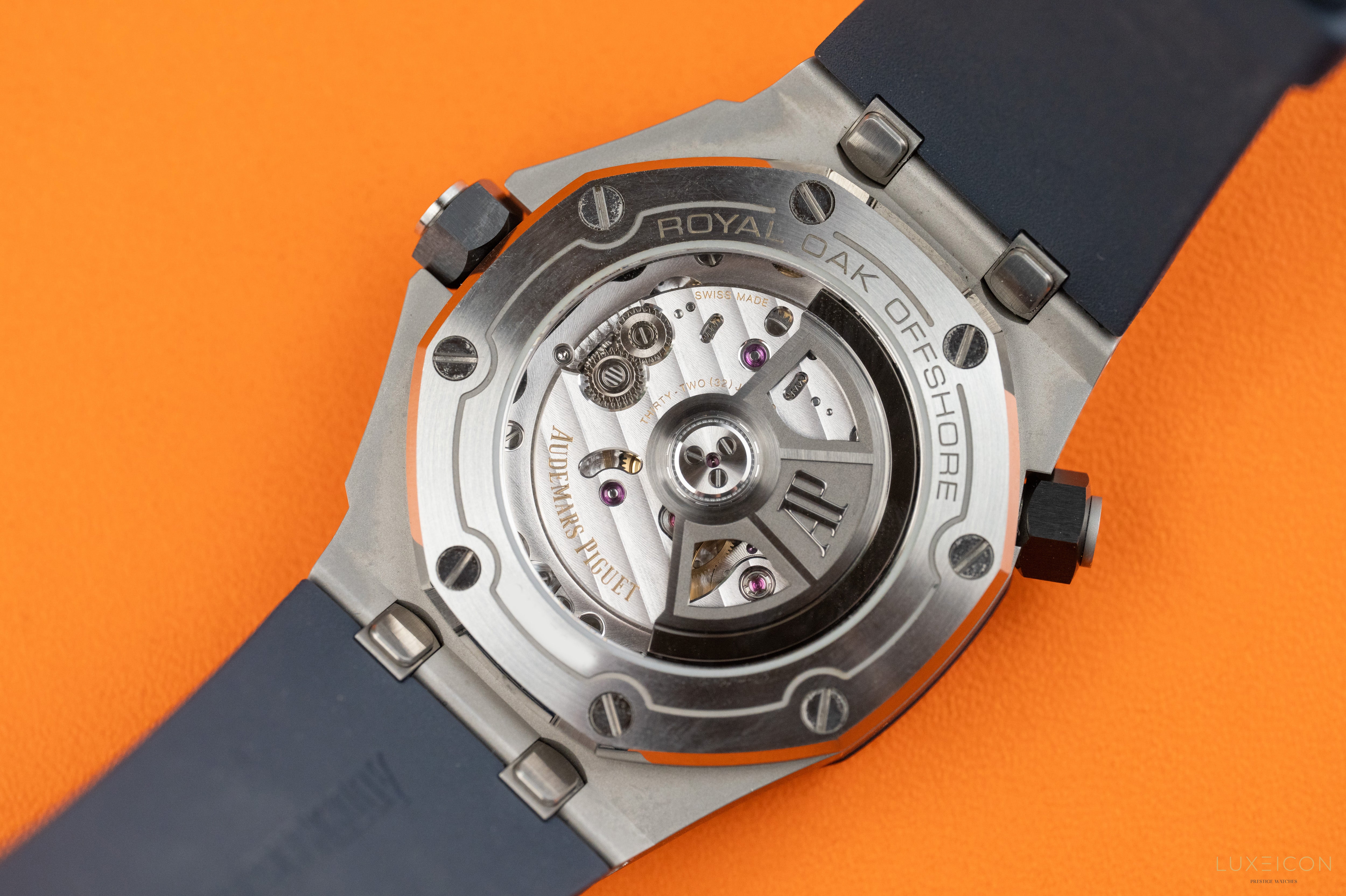 Audemars Piguet Royal Oak Offshore Diver 15720ST 42MM Blue Dial Box