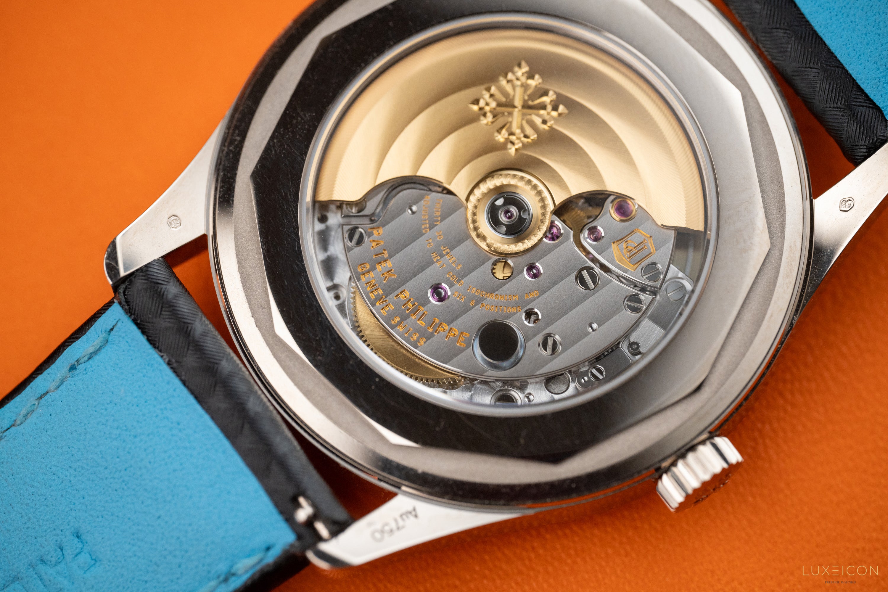 Patek Philippe Calatrava 6007G-011 40mm White Gold Black and Tiffany Turquoise Dial