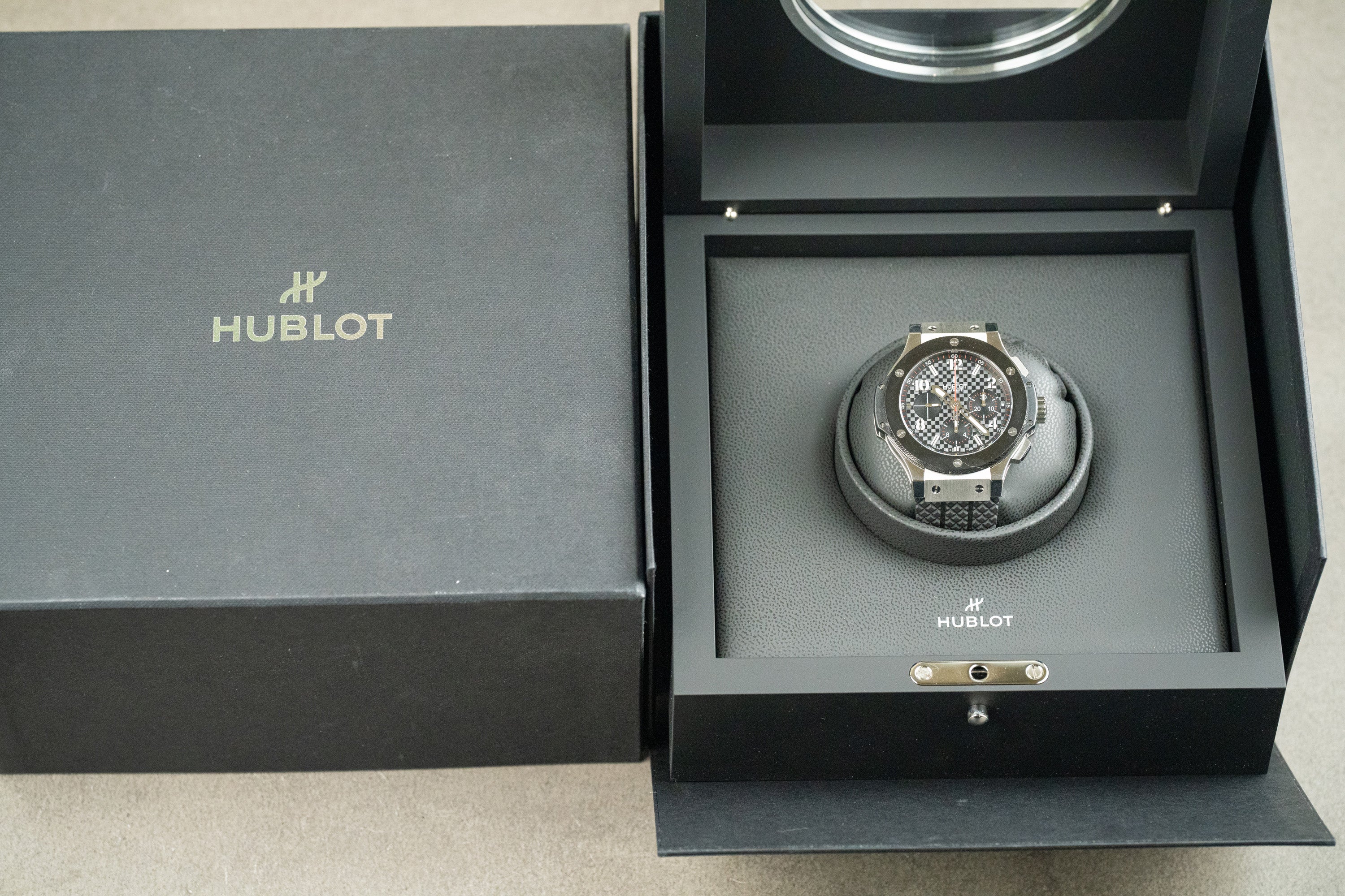 Hublot Big Bang 44 mm Ceramic Steel Carbon Fiber 301.SB.131.RX