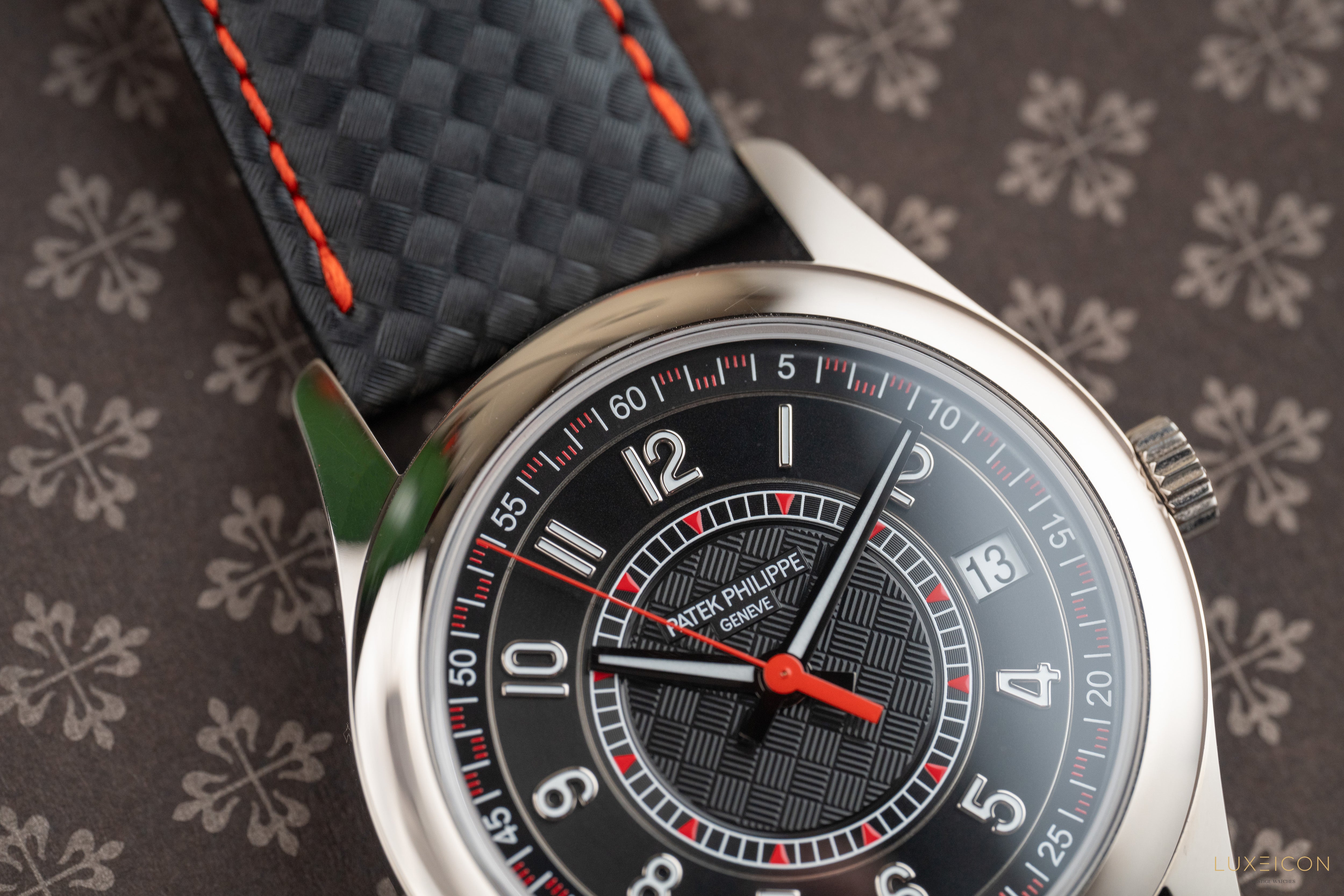 Patek Philippe Calatrava White Gold Ebony Carbon Red Dial 40mm 6007G-010