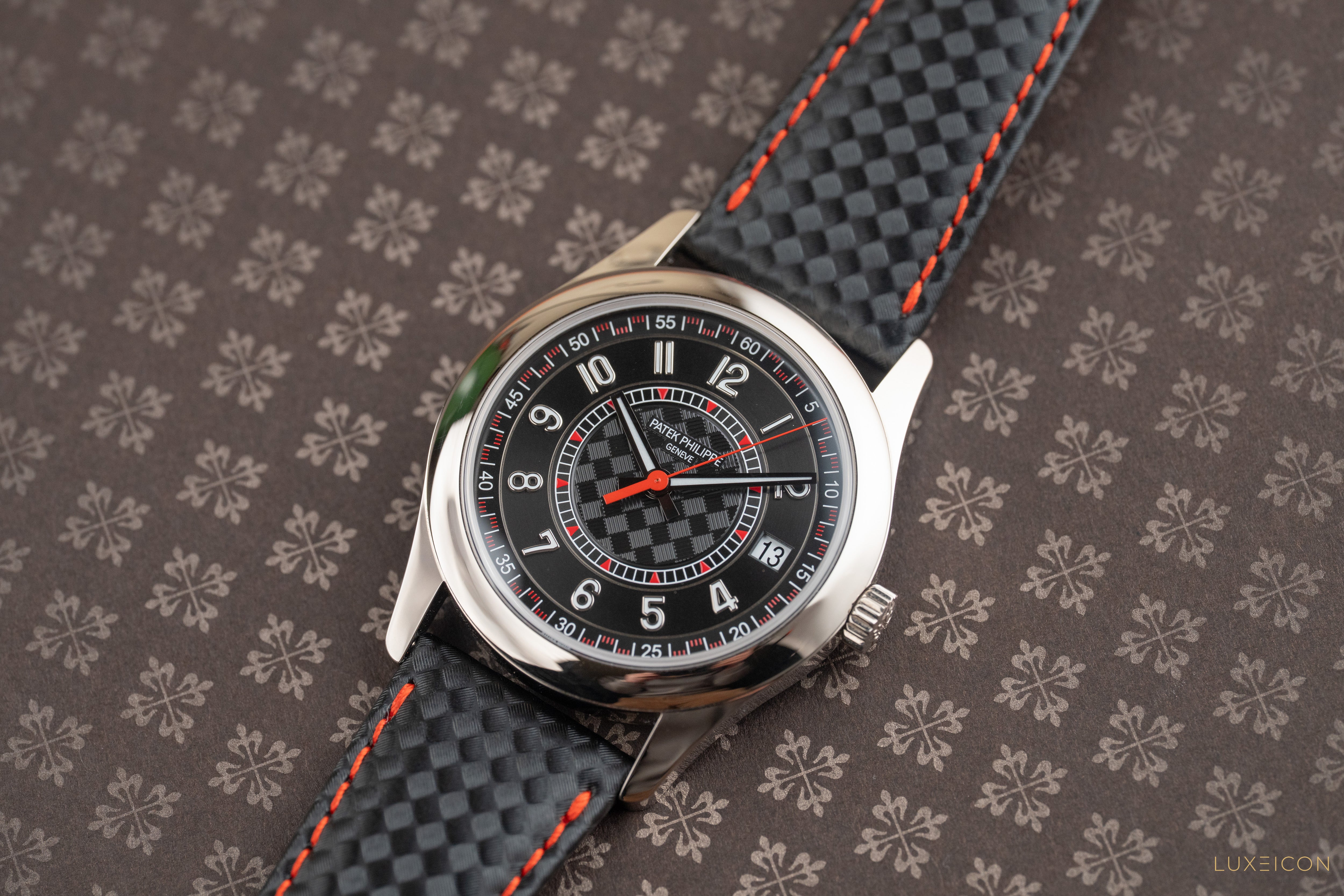 Patek Philippe Calatrava White Gold Ebony Carbon Red Dial 40mm 6007G-010