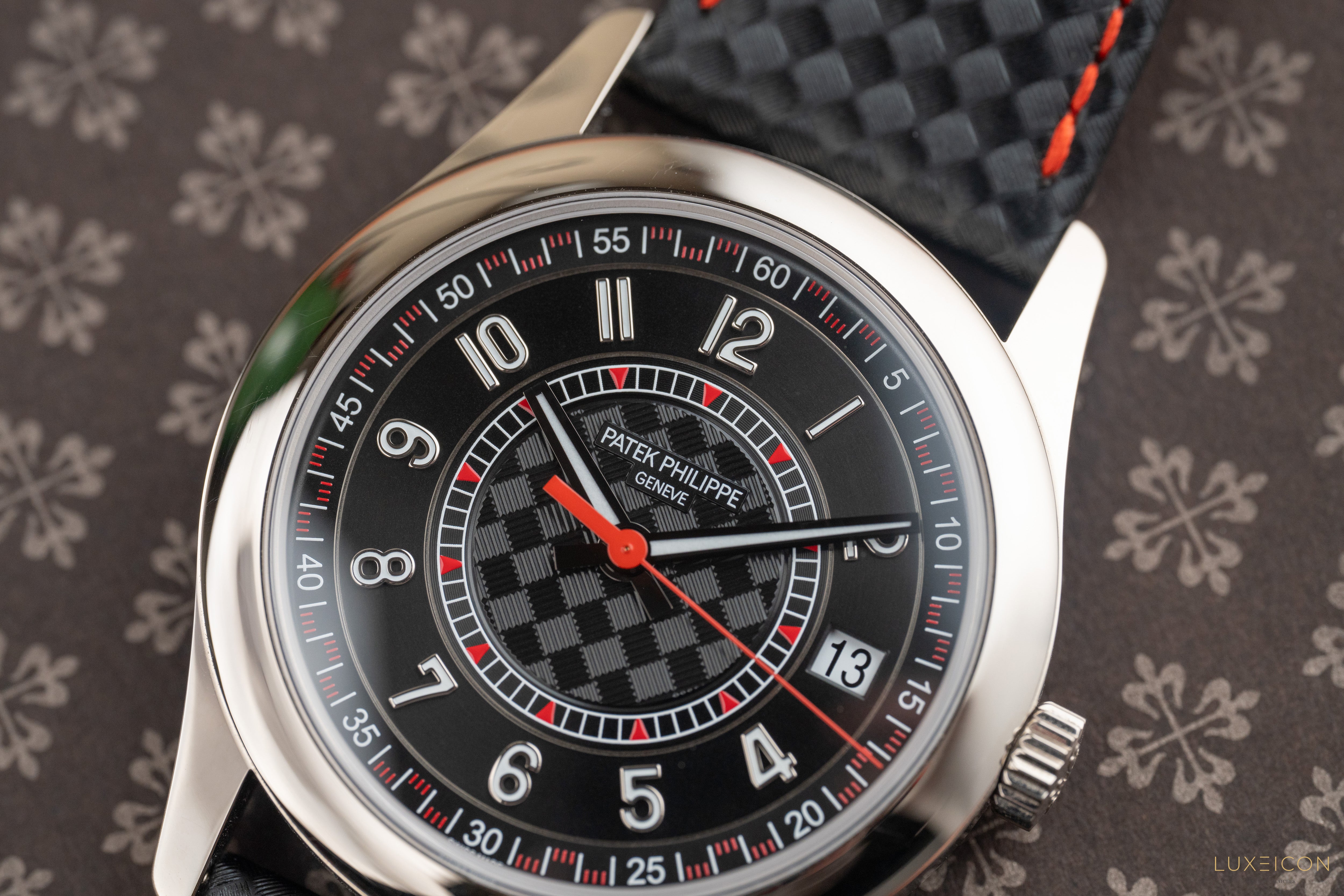 Patek Philippe Calatrava White Gold Ebony Carbon Red Dial 40mm 6007G-010