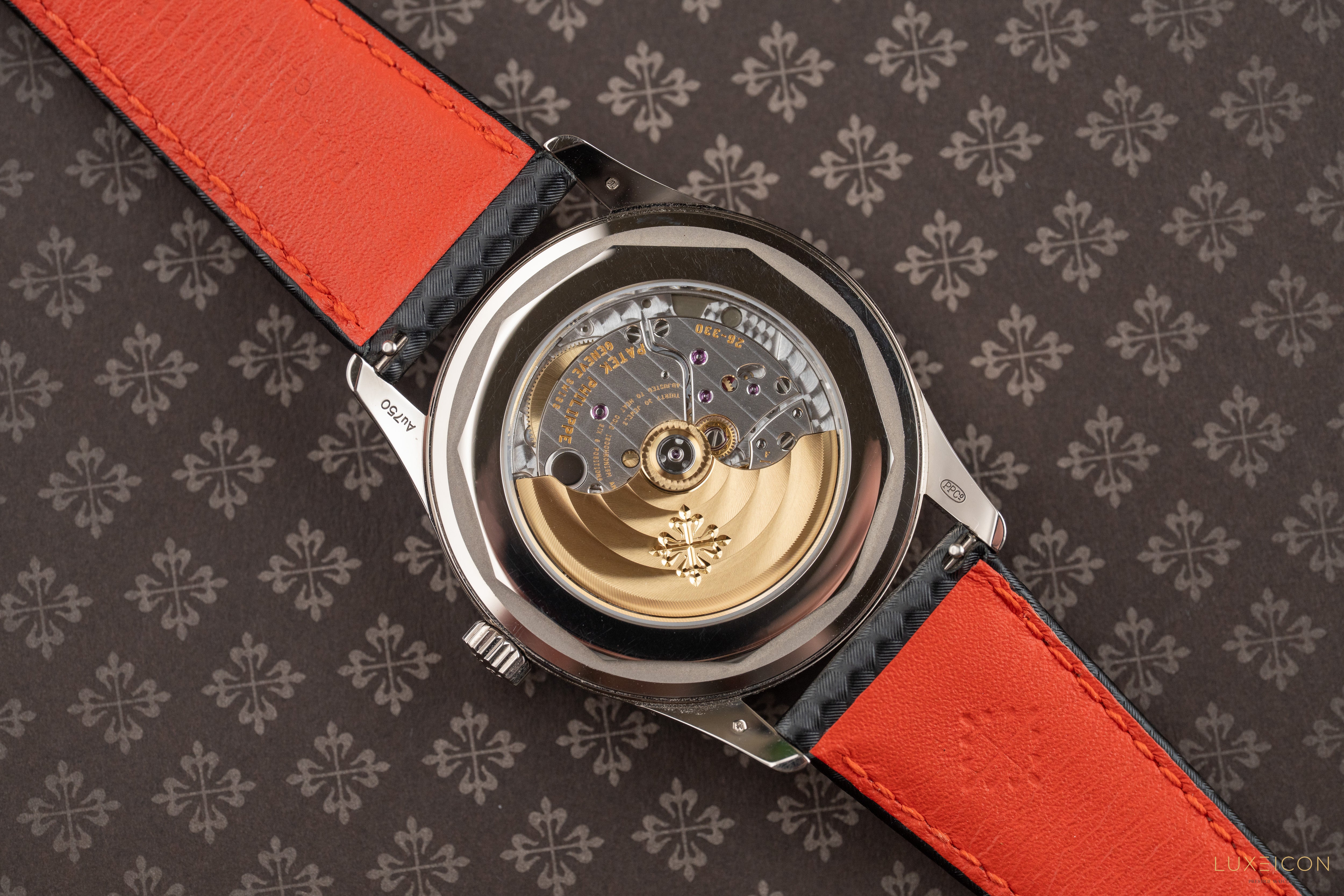 Patek Philippe Calatrava White Gold Ebony Carbon Red Dial 40mm 6007G-010
