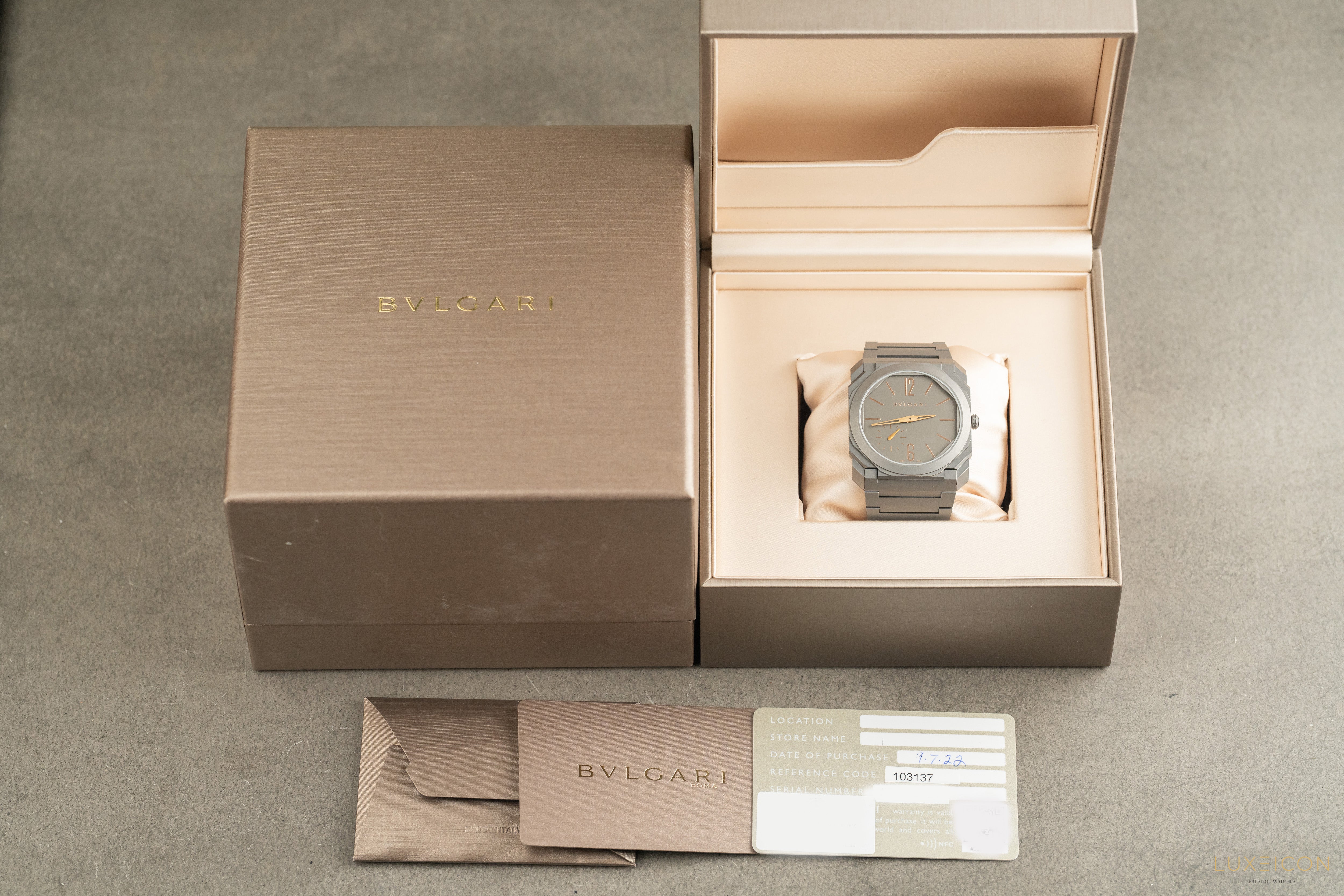 Bulgari Octo Finissimo Extra Thin Automatic 40mm Titanium Grey Mens Watch Bvlgari 103137