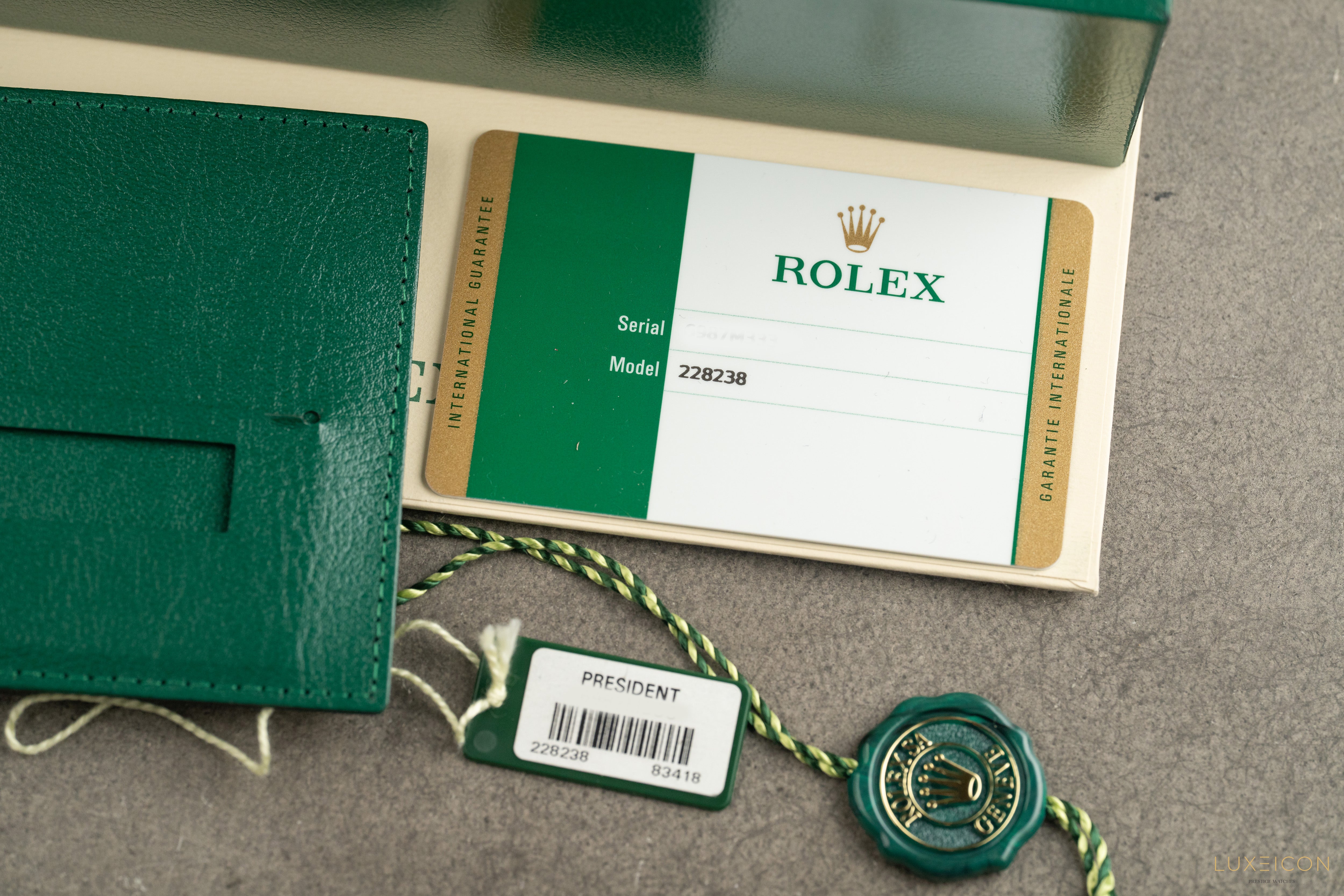 Rolex Day-Date 40 Yellow Gold Presidential Champagne Index Dial 228238