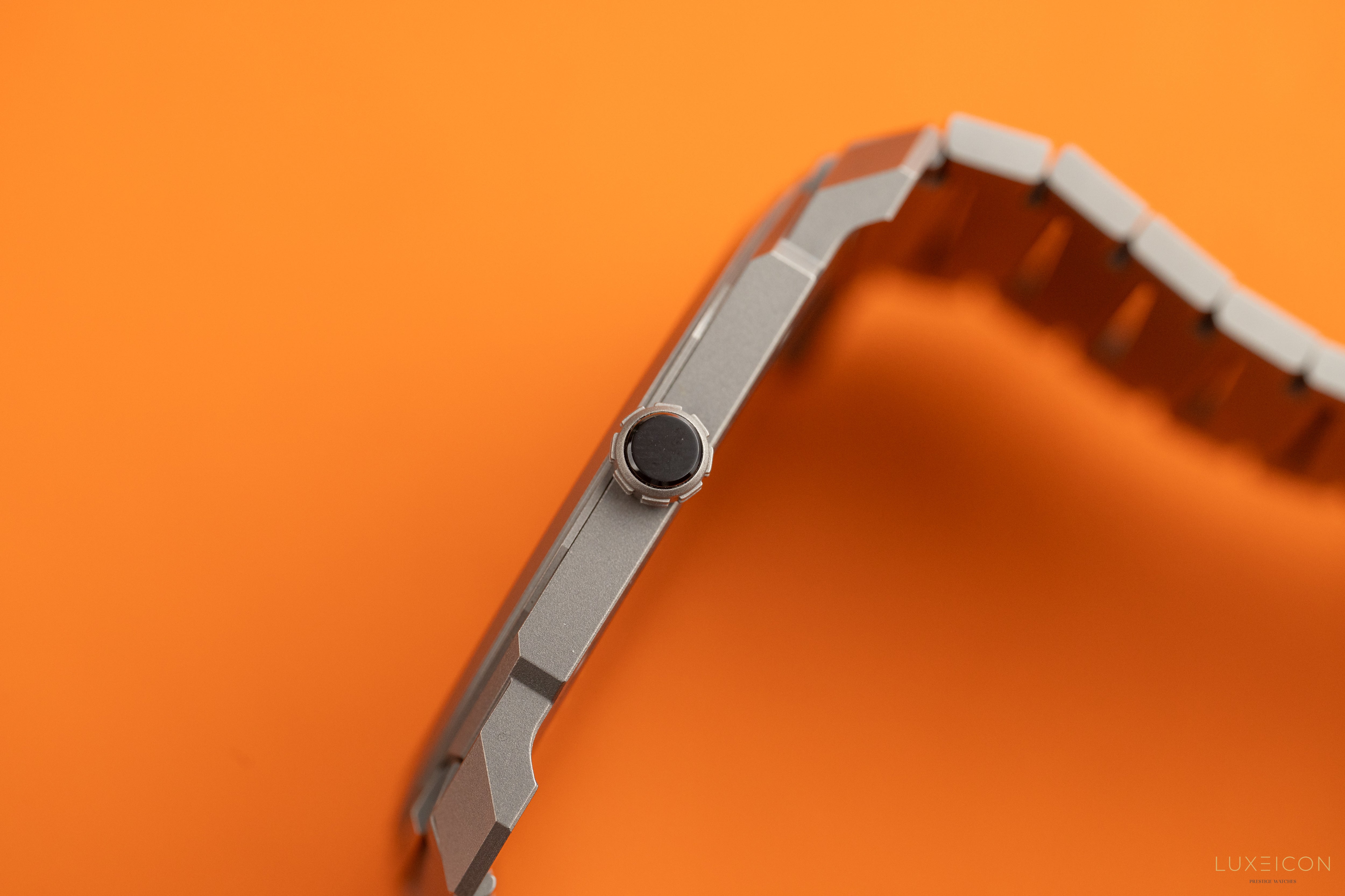 Bulgari Octo Finissimo Extra Thin Automatic 40mm Titanium Grey Mens Watch Bvlgari 103137