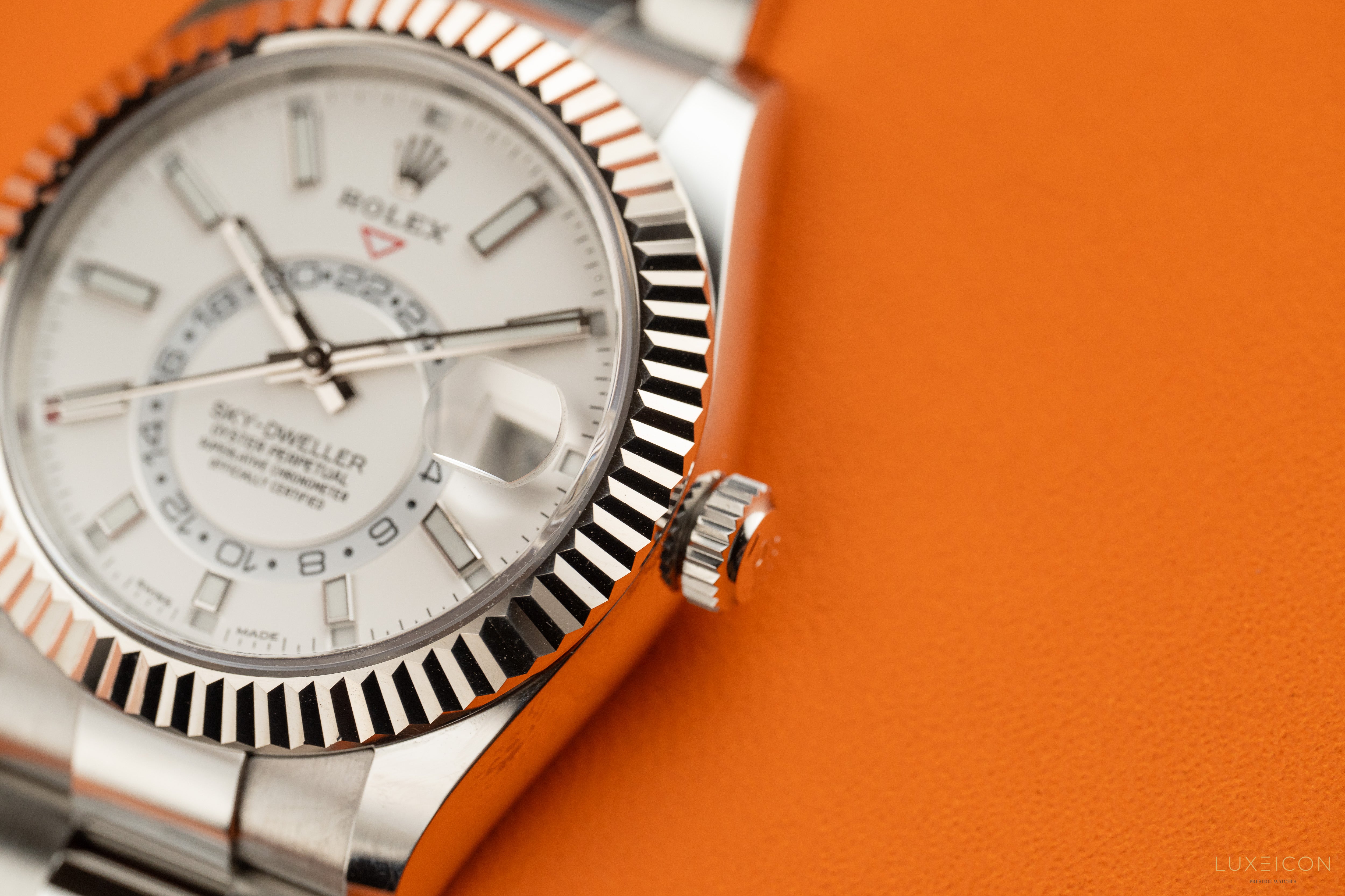Rolex Sky-Dweller Stainless Steel White Dial Oyster 326934 White Gold Fluted Bezel 2022