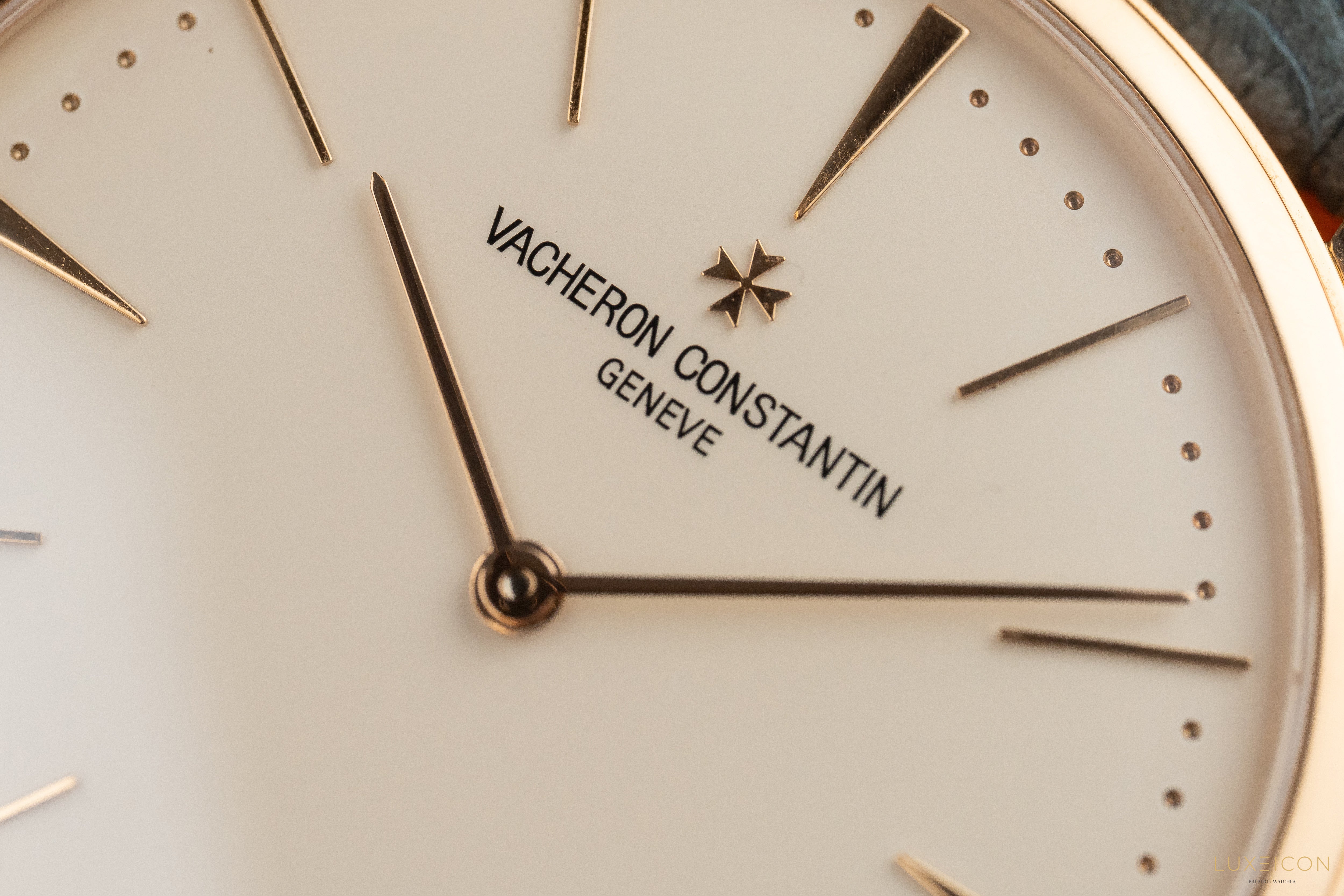 Vacheron Constantin Patrimony Rose Gold 40mm Manual Winding 81180/000R-9159 2011