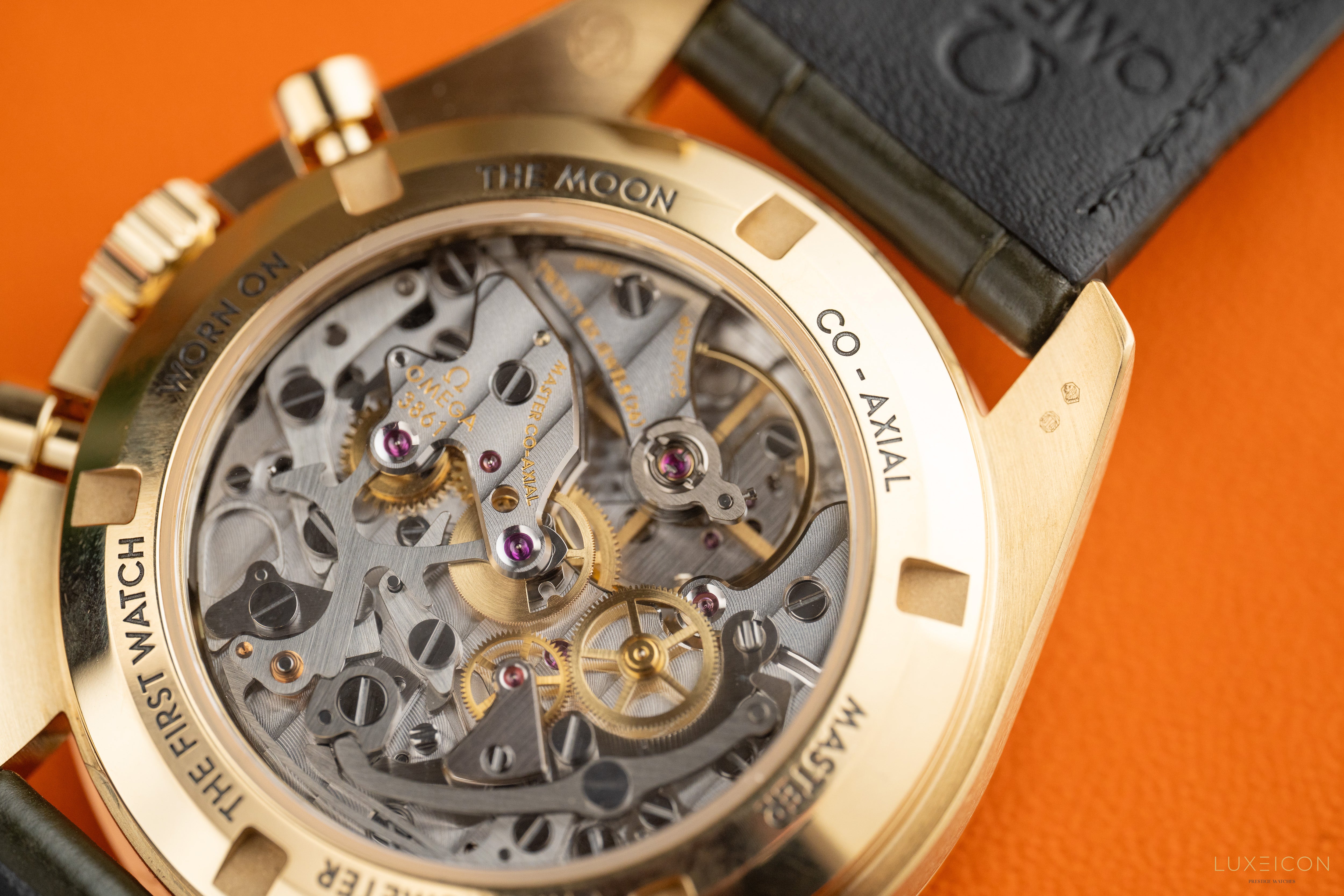 Omega Speedmaster Moonshine Gold on leather strap 310.63.42.50.10.001 Manual winding