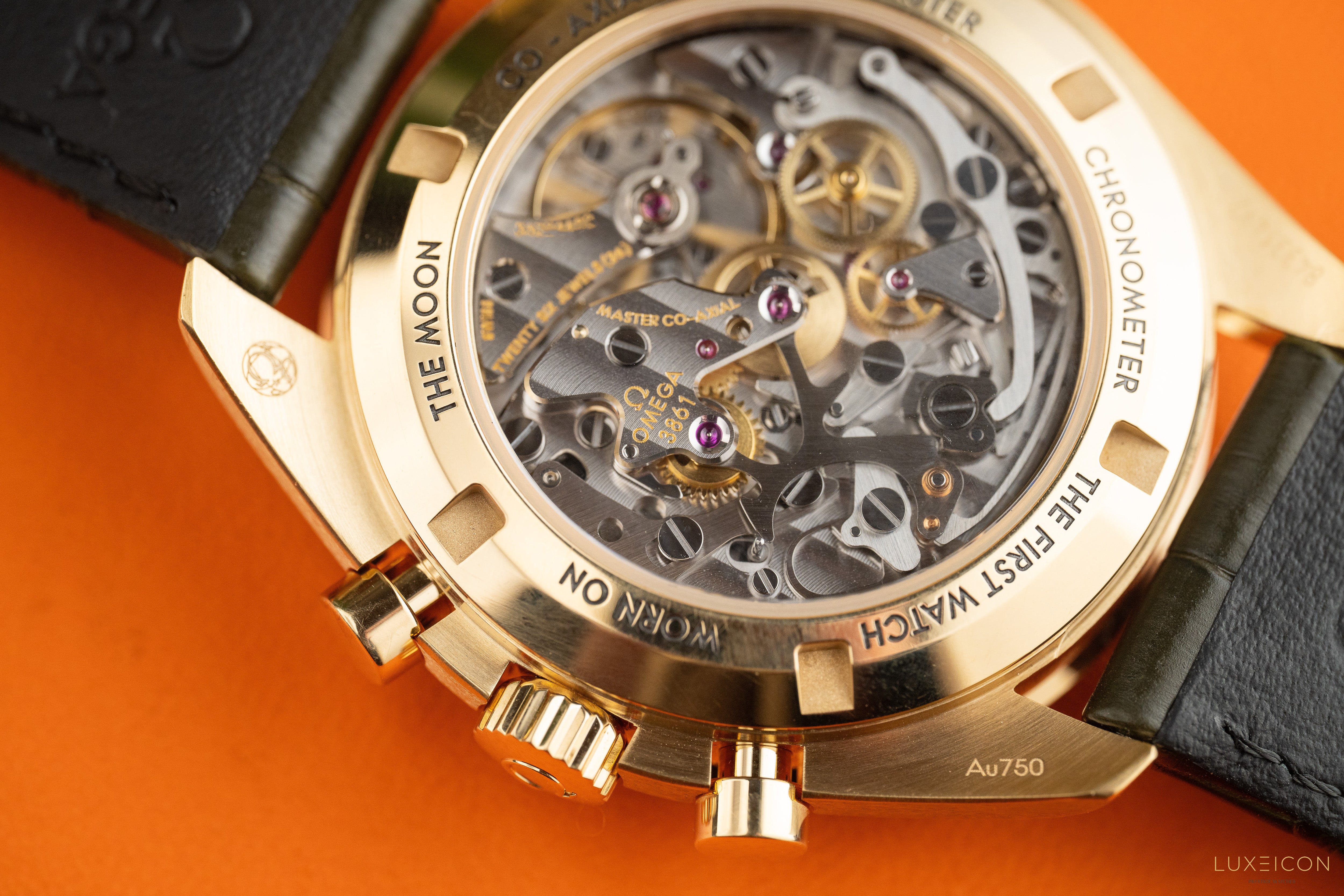 Omega Speedmaster Moonshine Gold on leather strap 310.63.42.50.10.001 Manual winding