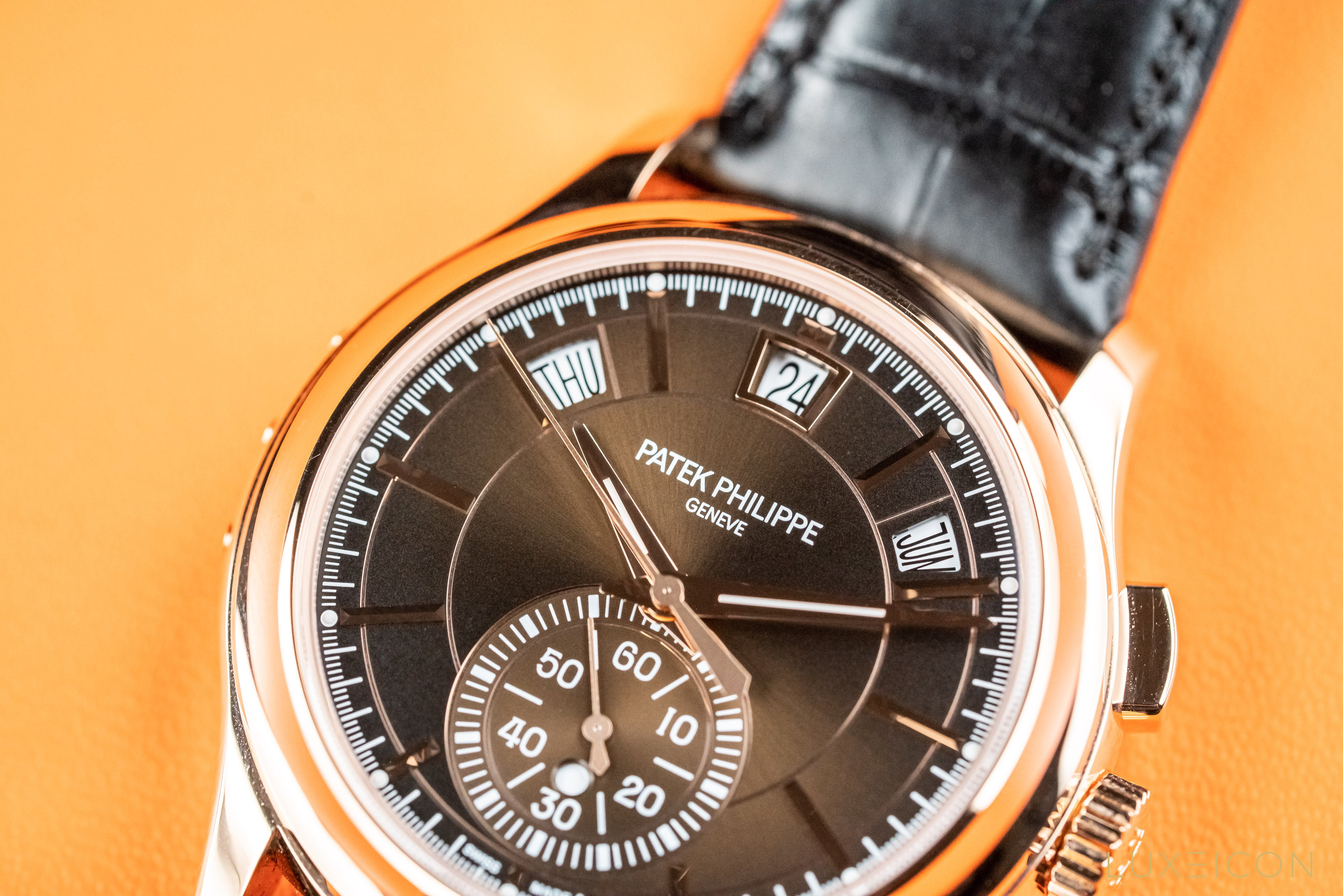 Patek Philippe Flyback Chronograph Annual Calendar Rose Gold Brown Sunburst 5905R – 0001