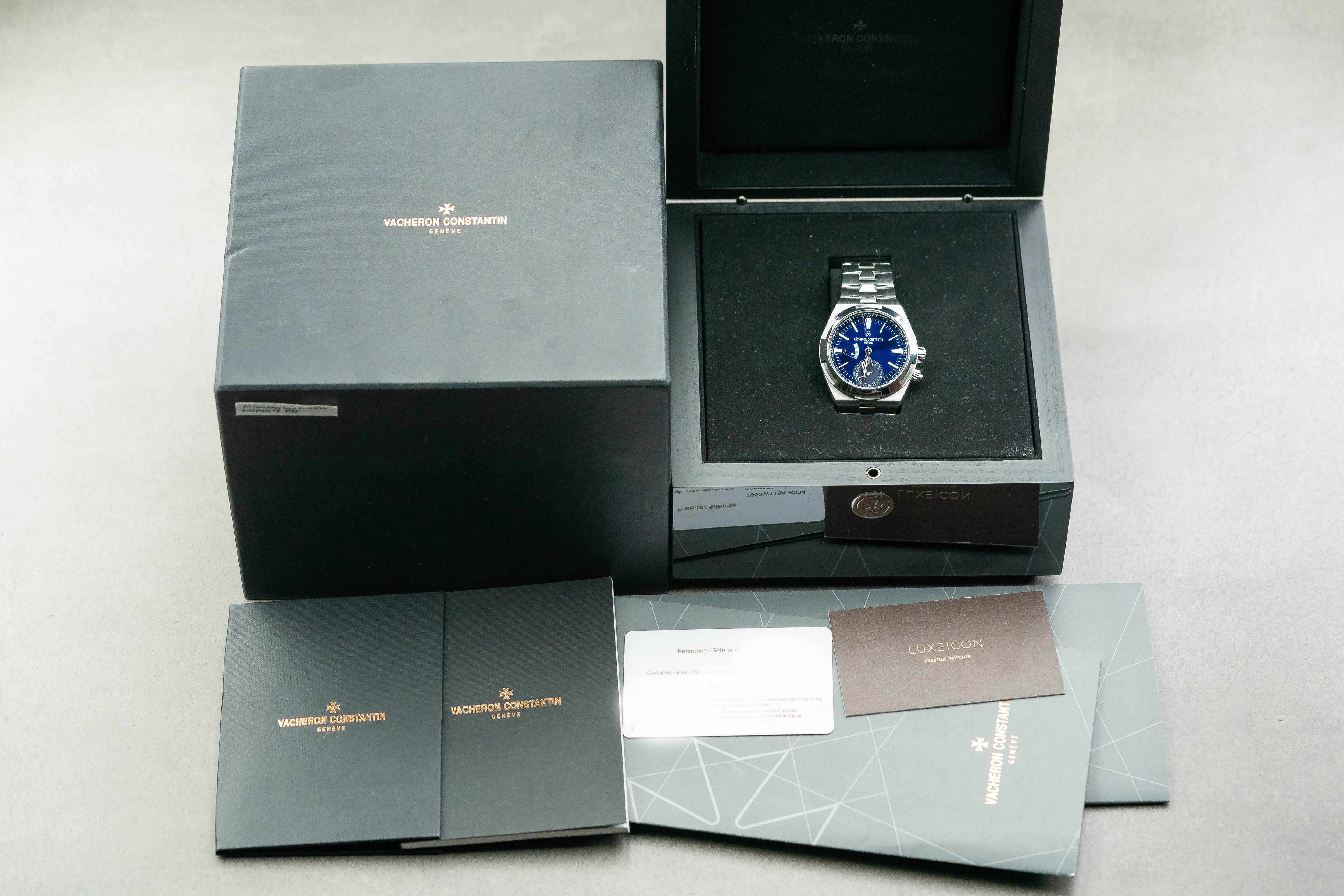 Vacheron Constantin Overseas Dual Time Blue Stainless Steel 41mm - 7900V 2022