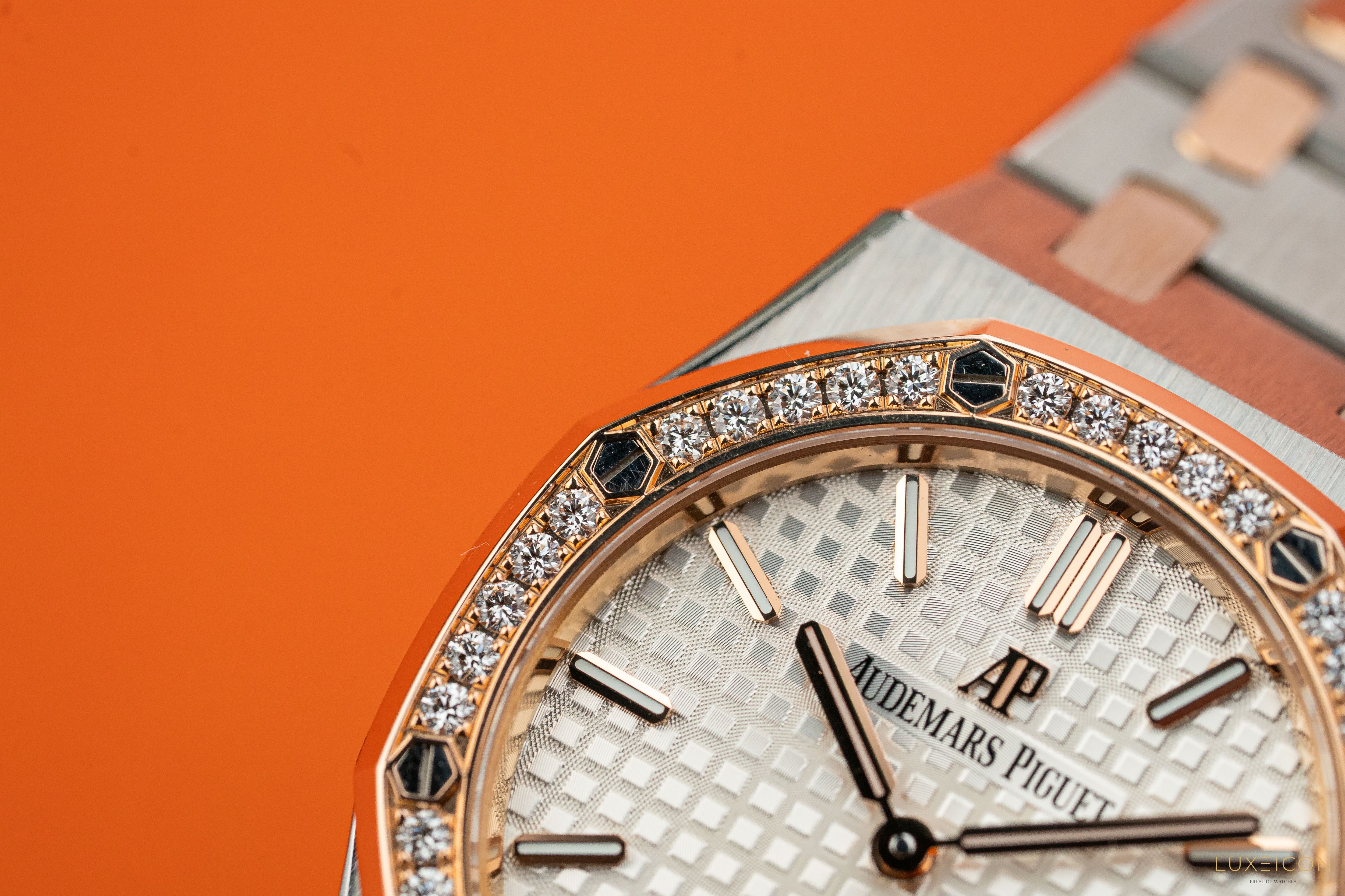 Audemars Piguet Royal Oak Lady 67651SR Rose Gold &amp; Steel With Diamond Bezel 2021