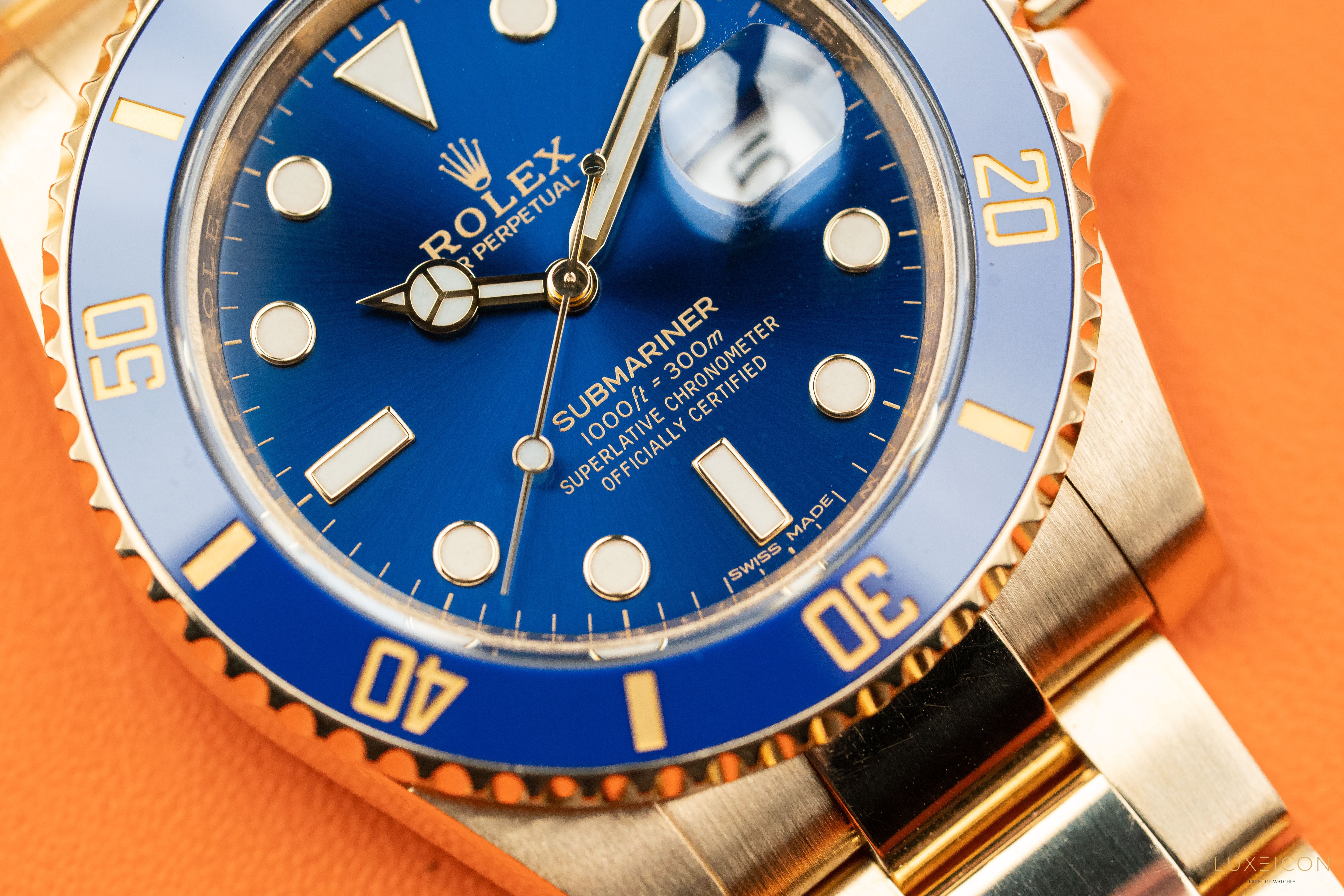 Rolex Submariner Date 40mm Ceramic 18K Yellow Gold Blue 116618LB