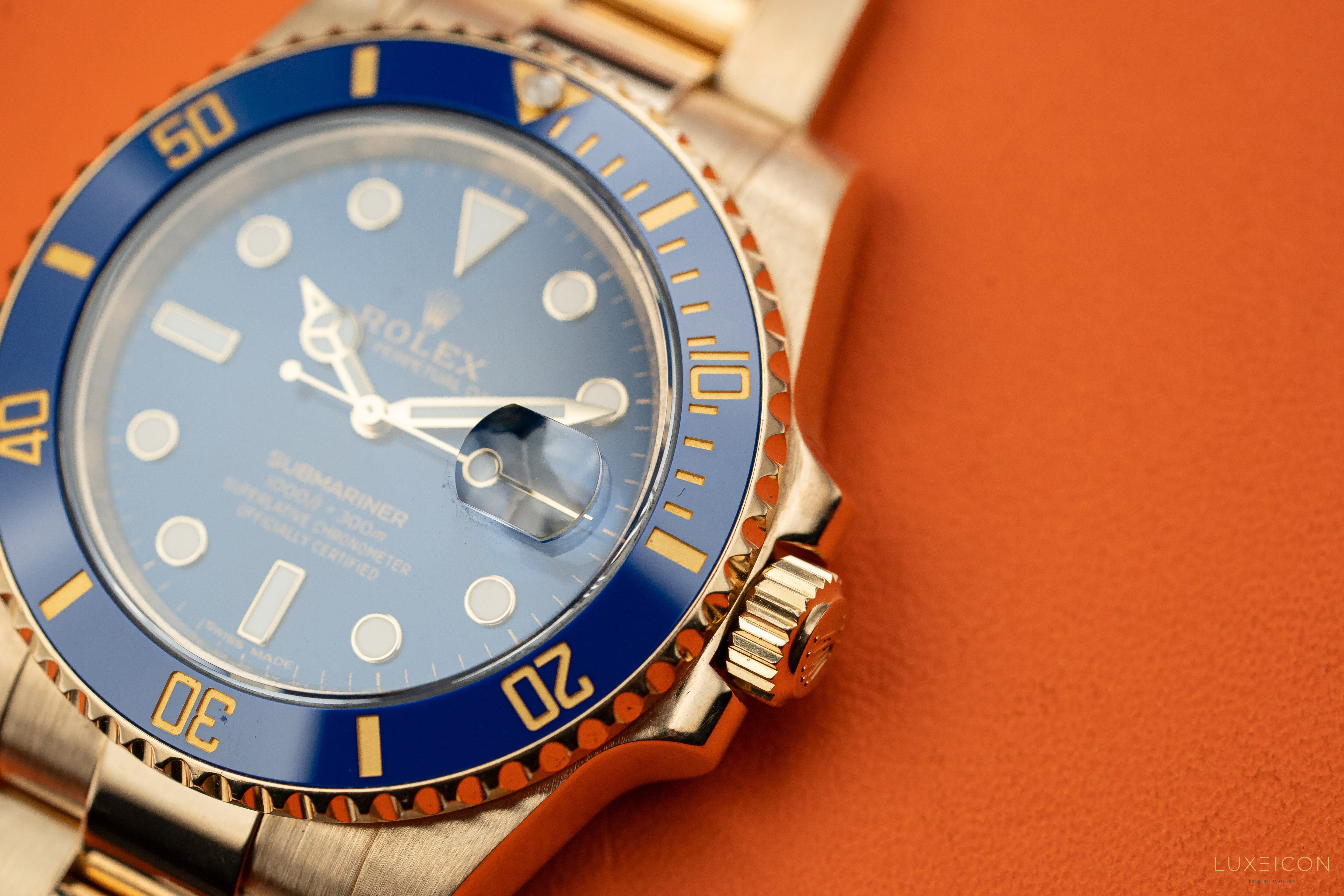 Rolex Submariner Date 40mm Ceramic 18K Yellow Gold Blue 116618LB