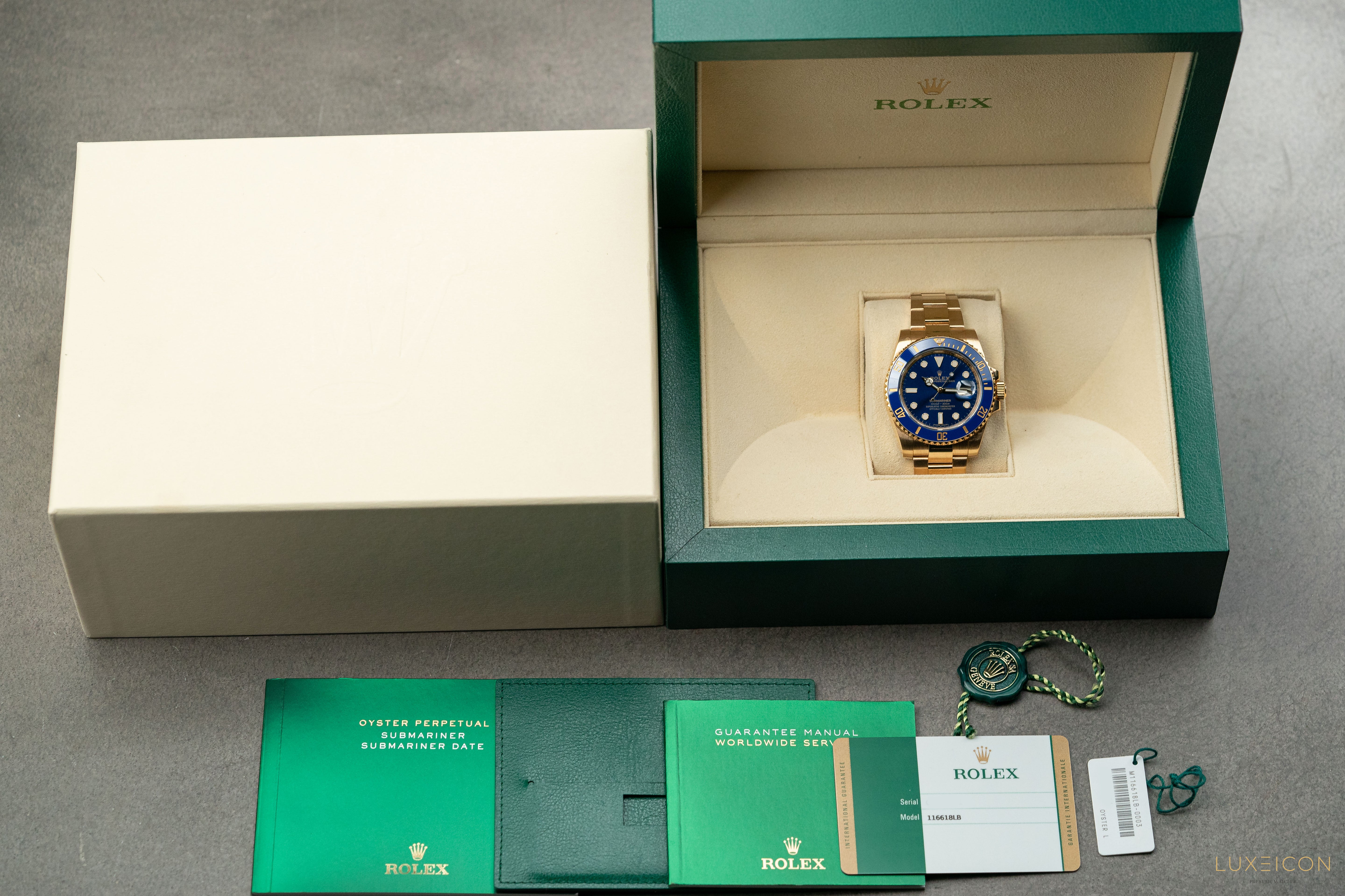 Rolex Submariner Date 40mm Ceramic 18K Yellow Gold Blue 116618LB