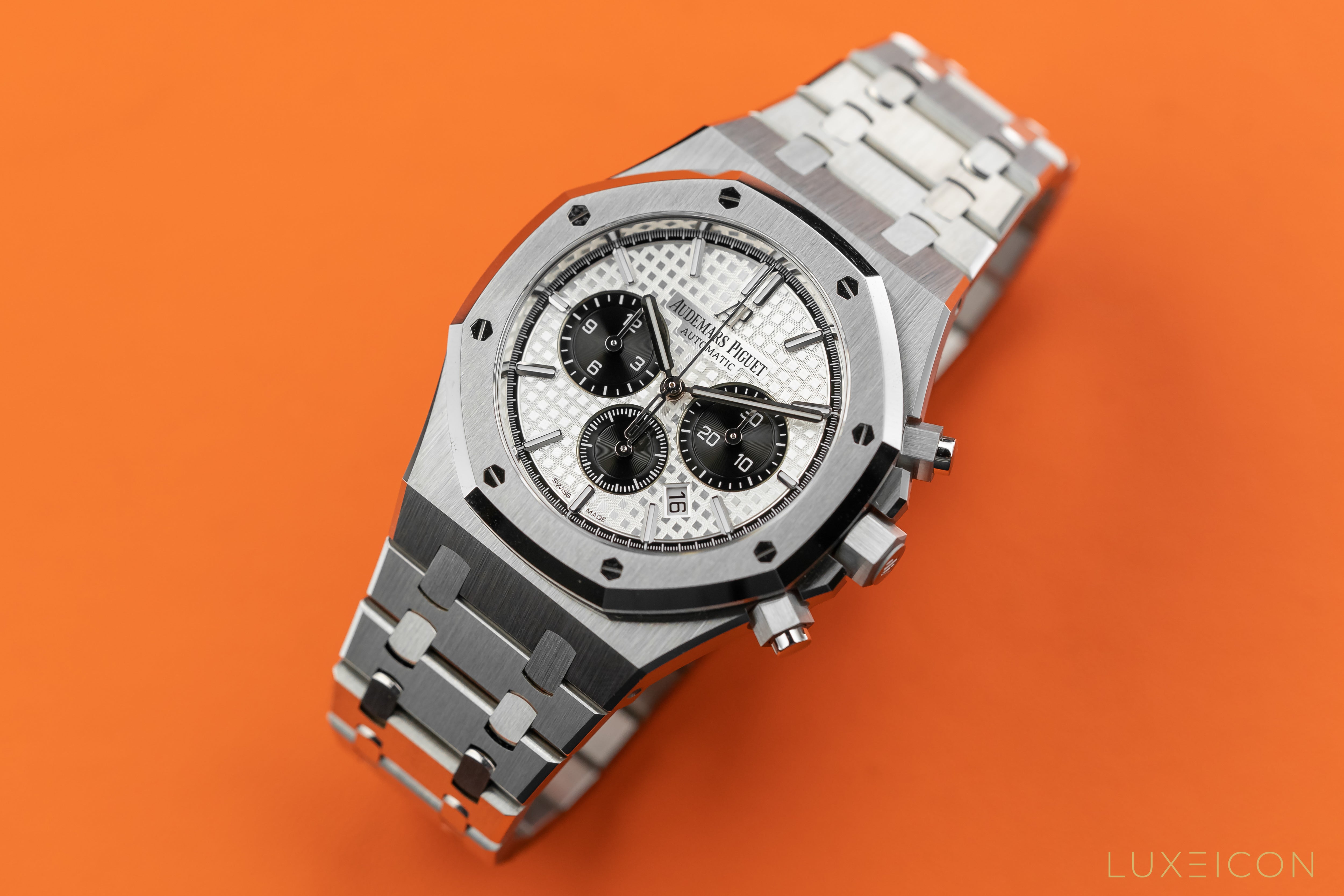 Audemars Piguet Royal Oak Chronograph Stainless Steel Panda Silver Dial Watch 26331ST