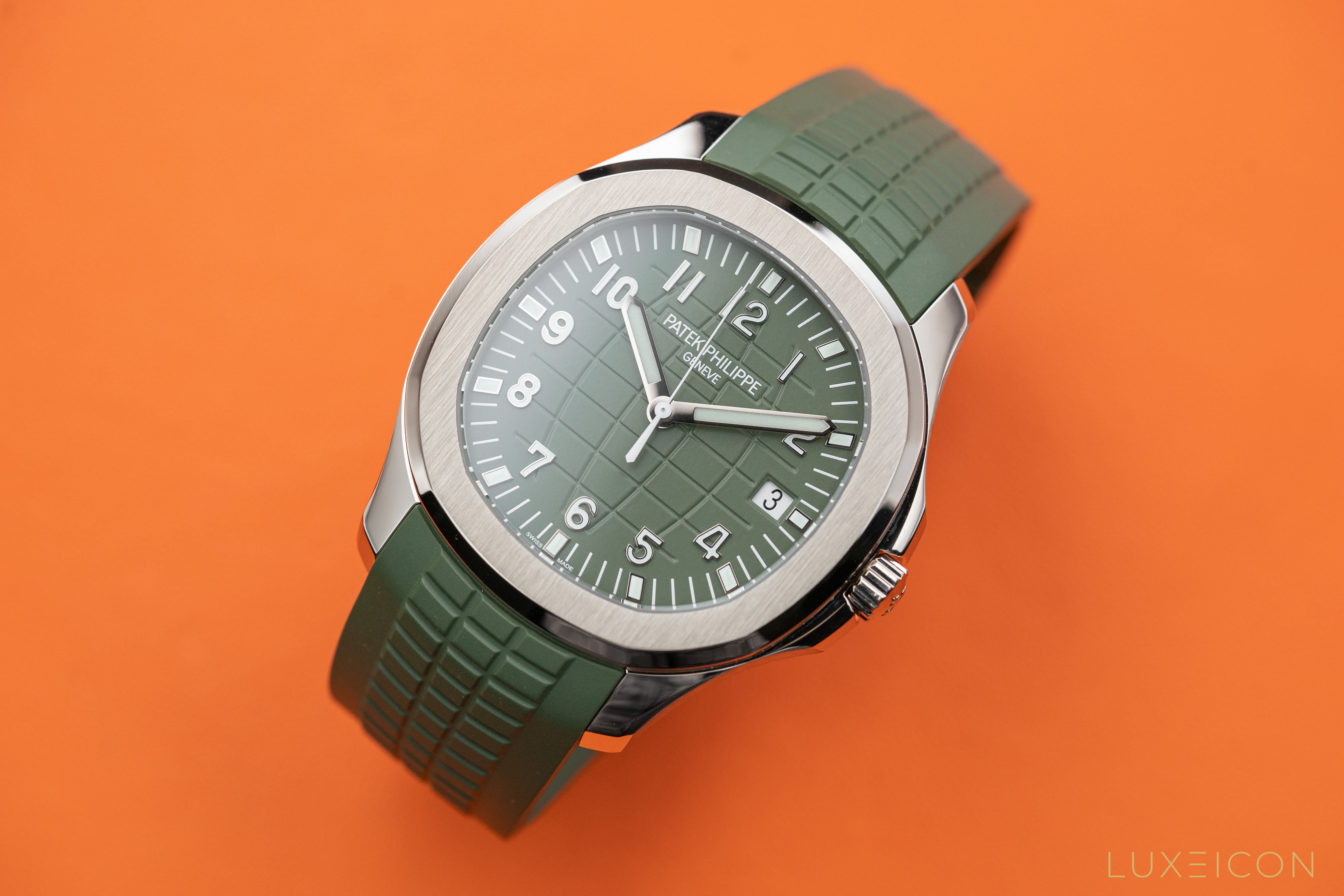 Patek Philippe Aquanaut White Gold JUMBO Khaki Green 42mm Watch 5168G-010 2023