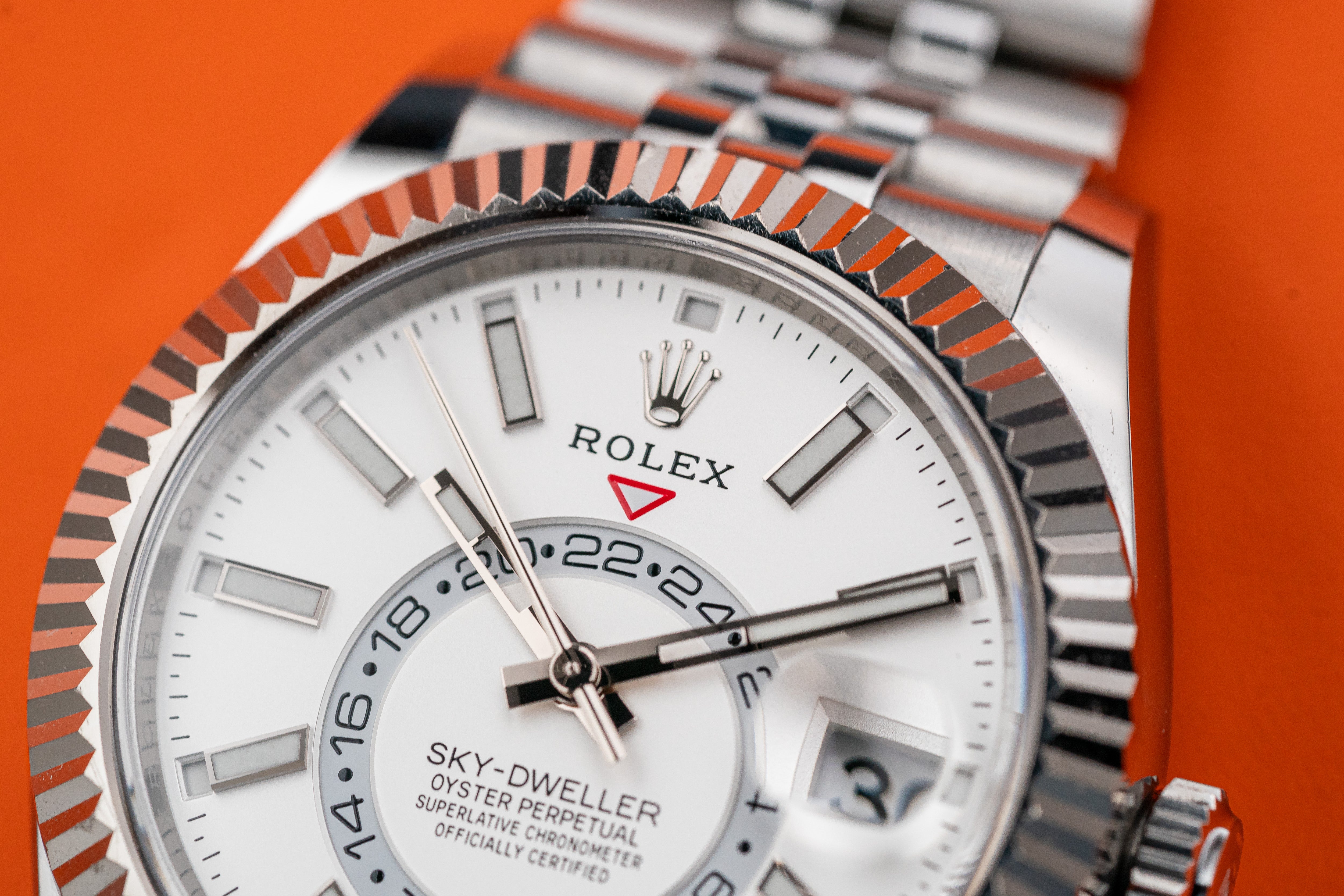 Rolex Sky-Dweller Stainless Steel 326934 42mm White Dial Jubilee