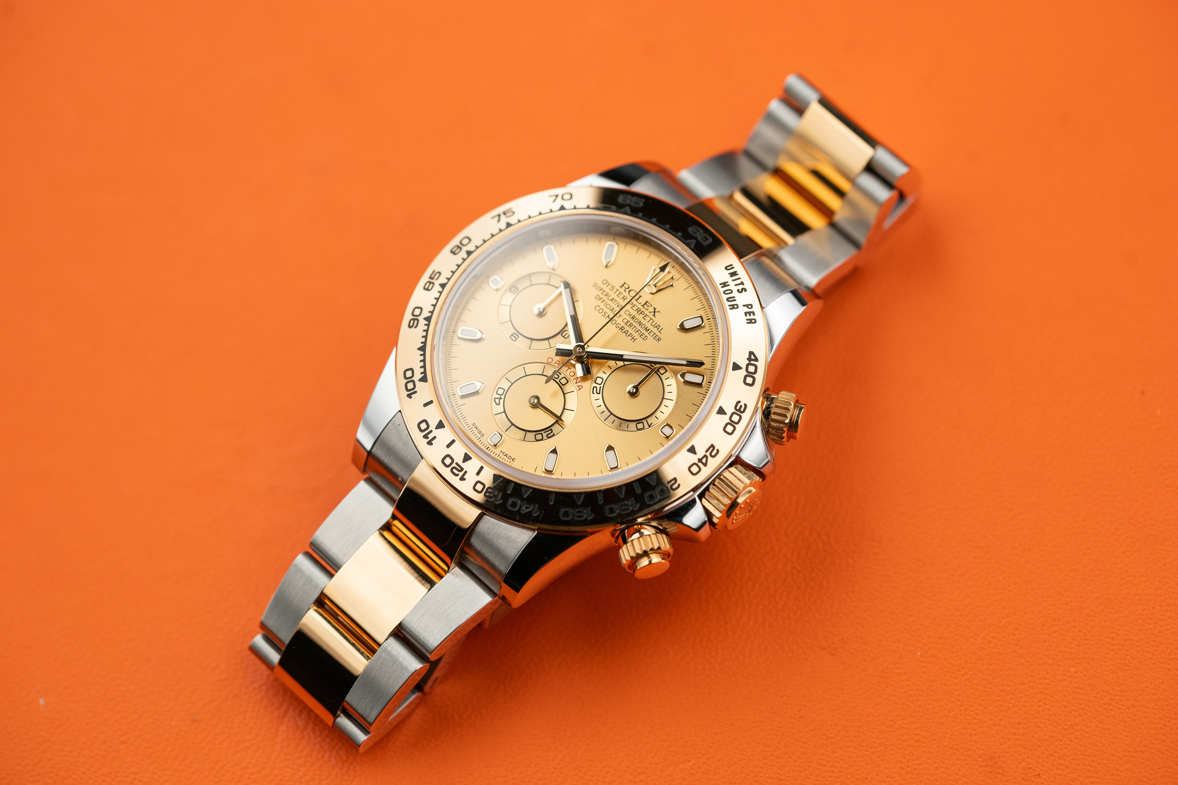 Rolex Daytona Cosmograph 40mm Yellow Gold Champagne Dial 116503 2022